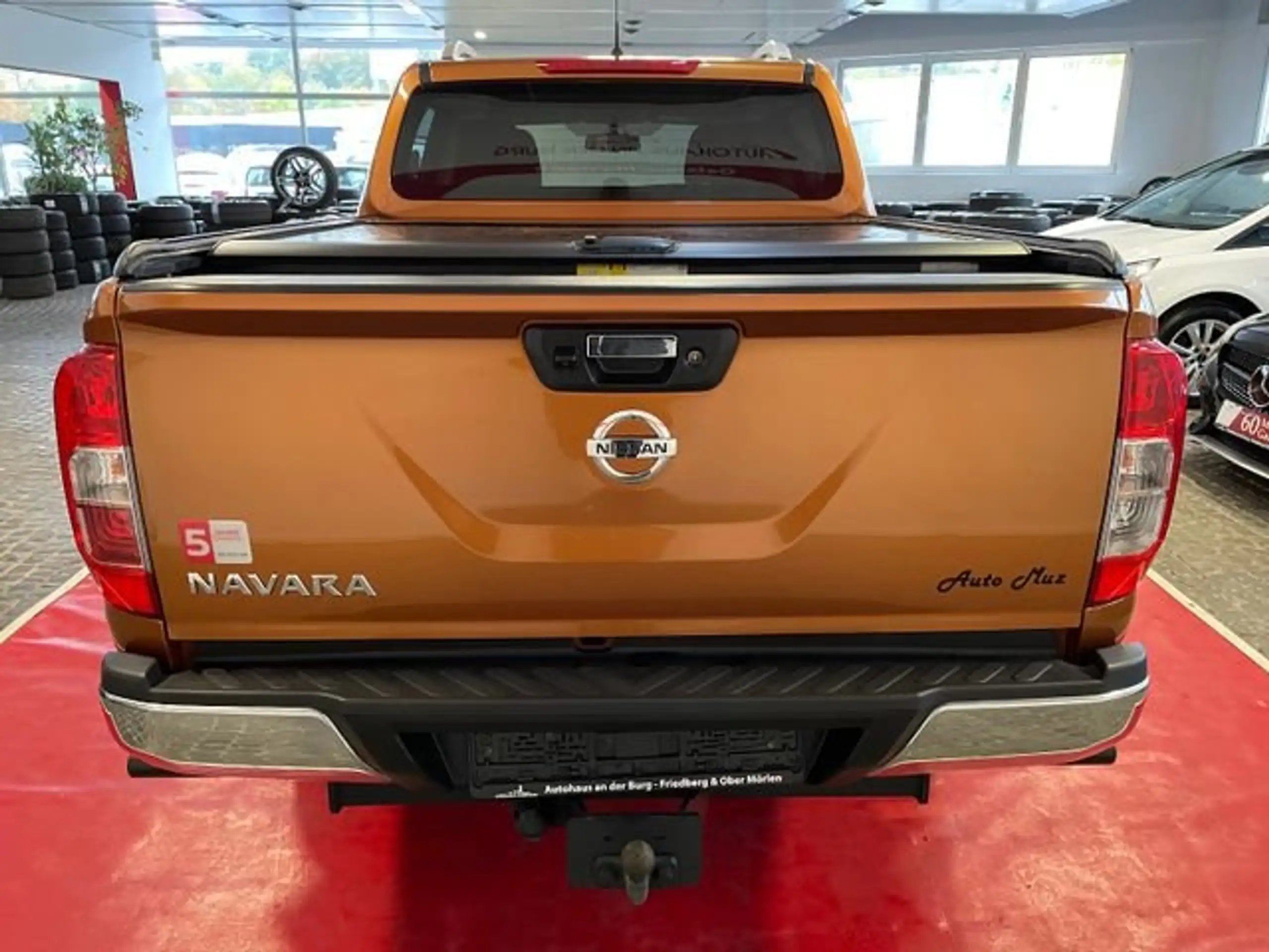 Nissan - Navara