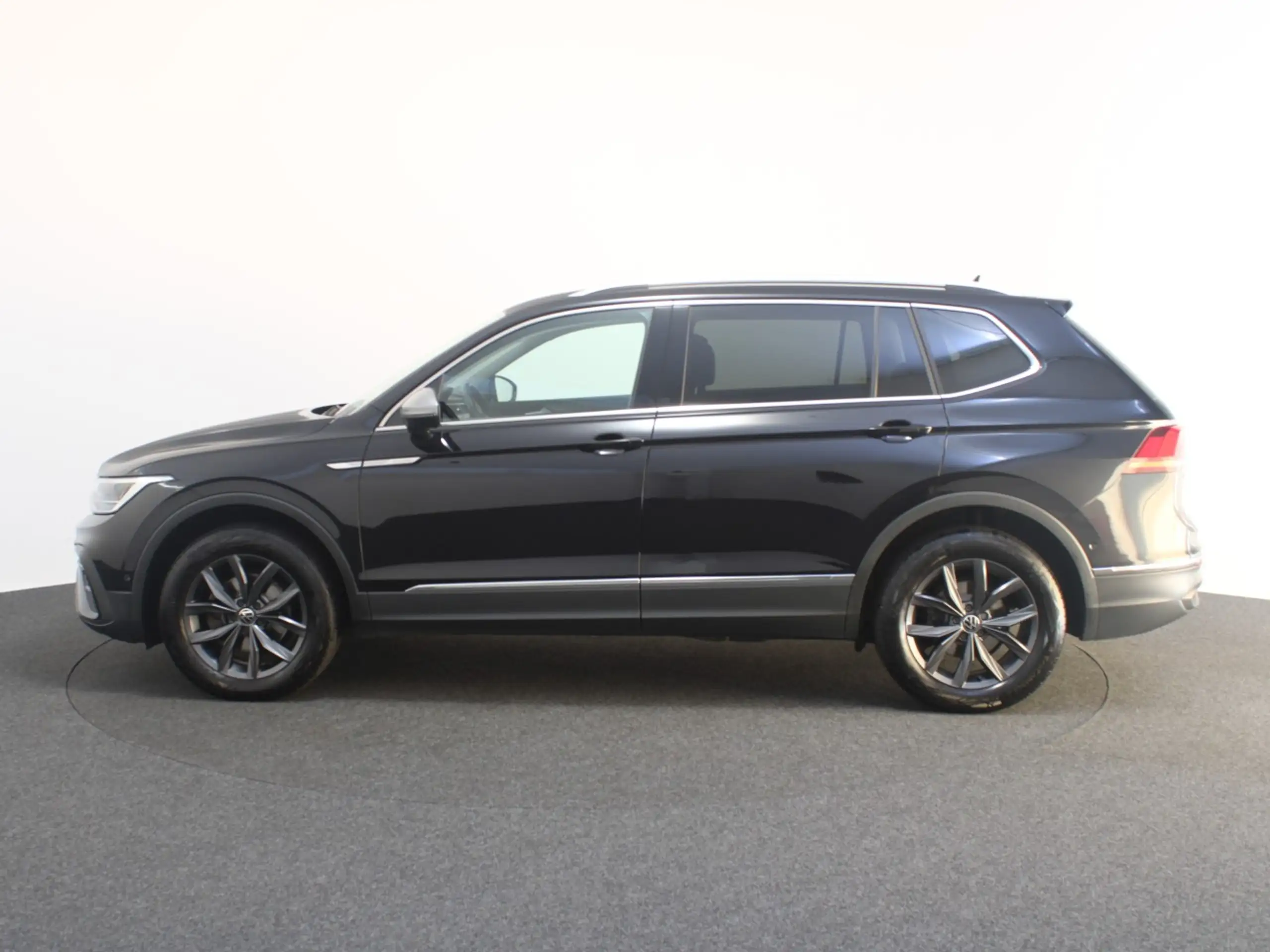 Volkswagen - Tiguan Allspace