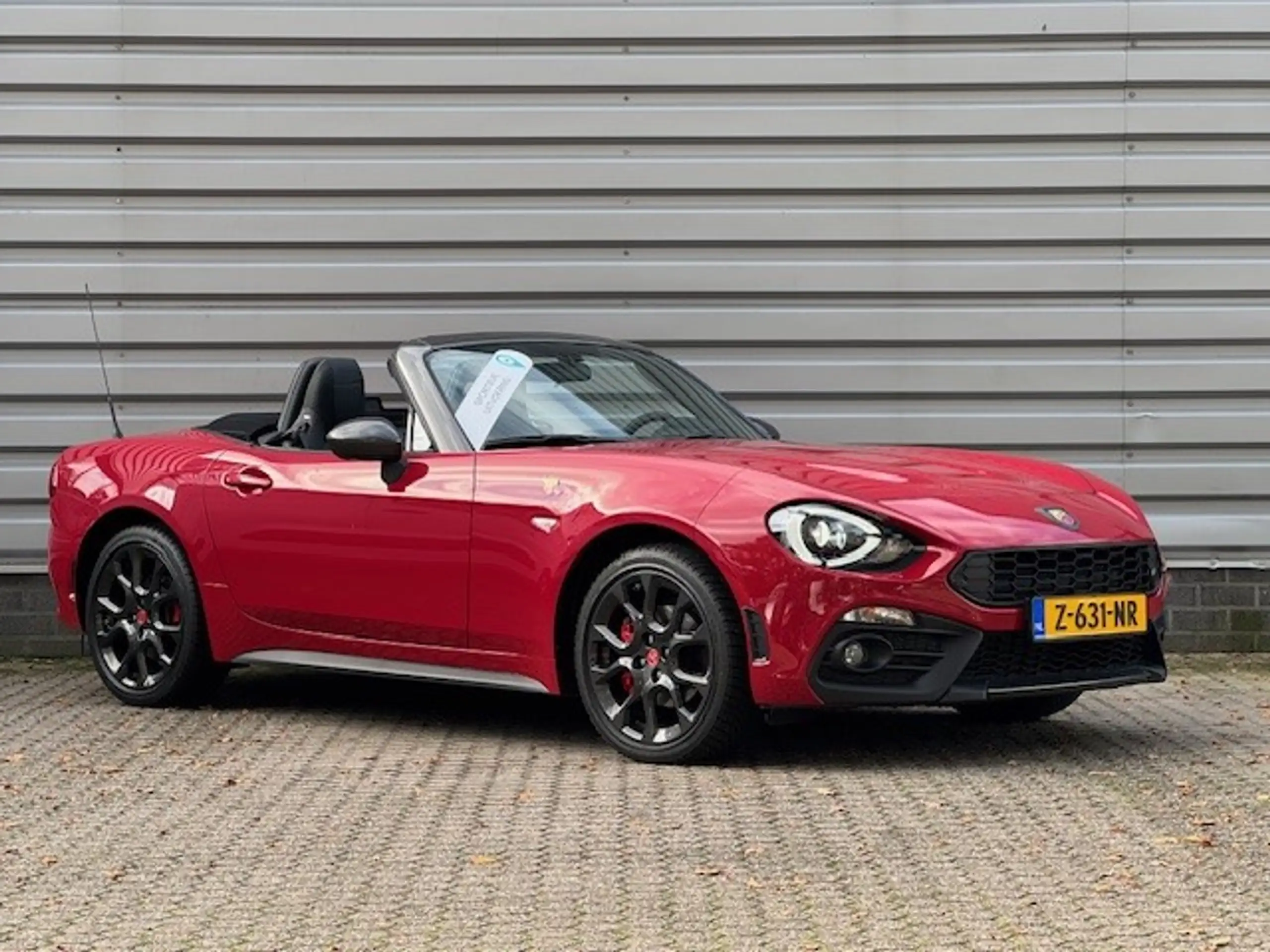 Abarth - 124 Spider