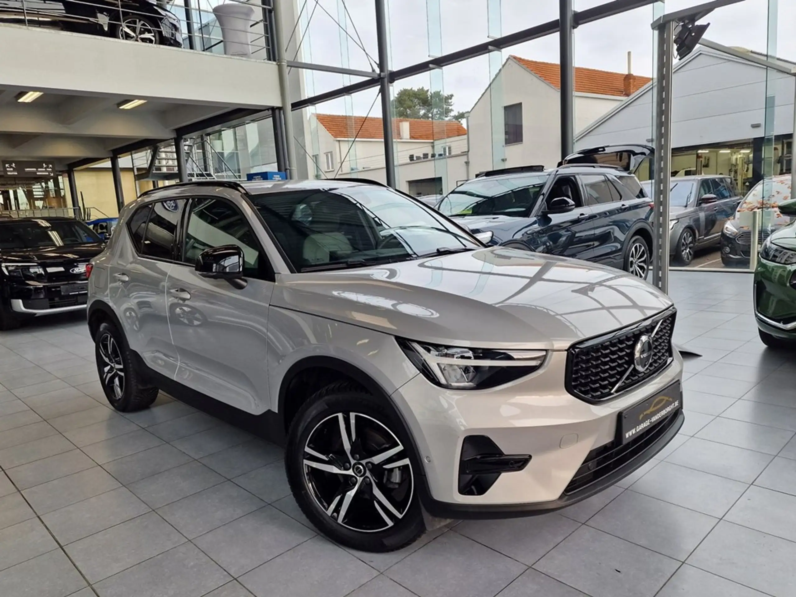 Volvo - XC40