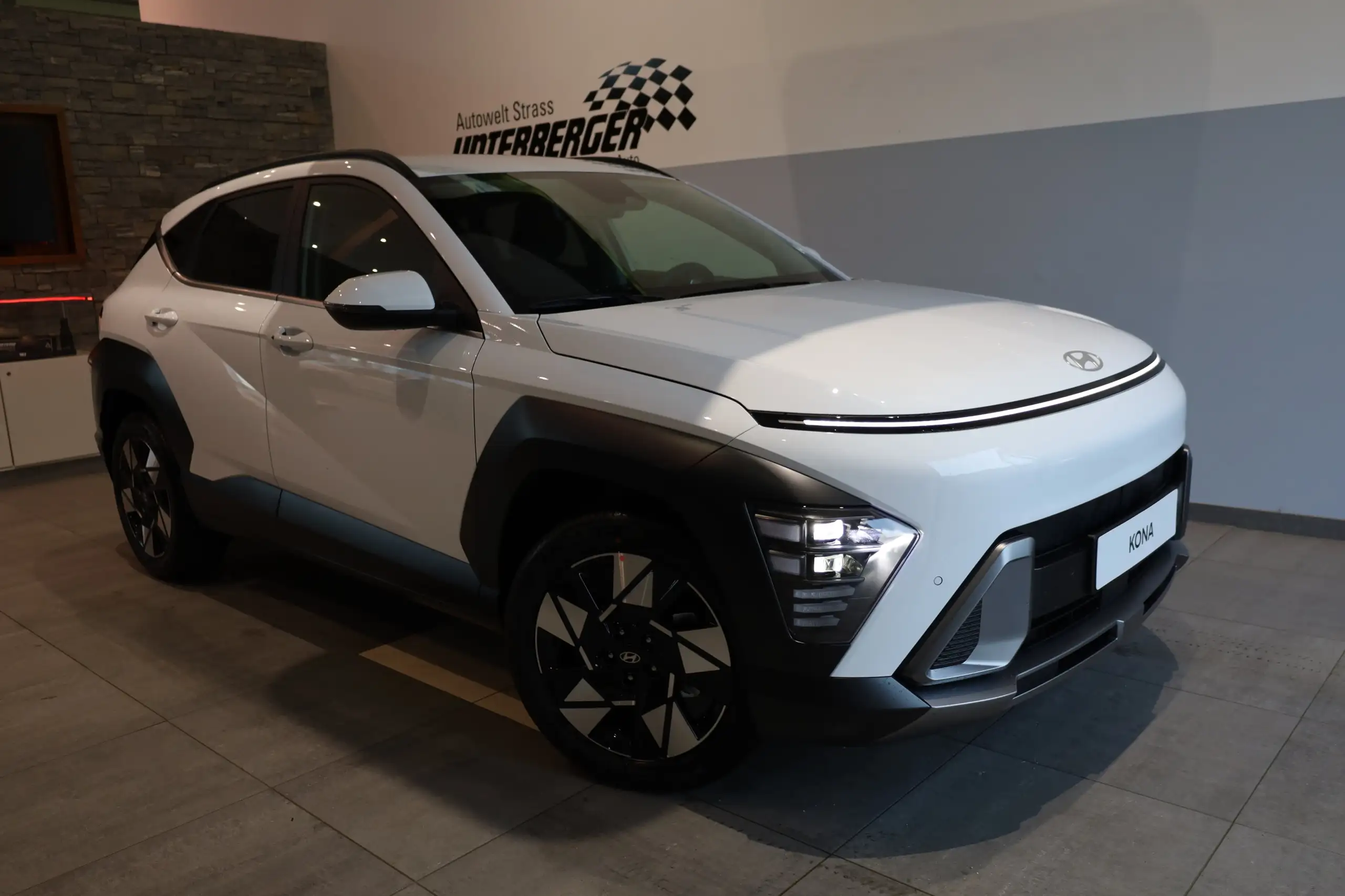 Hyundai - KONA