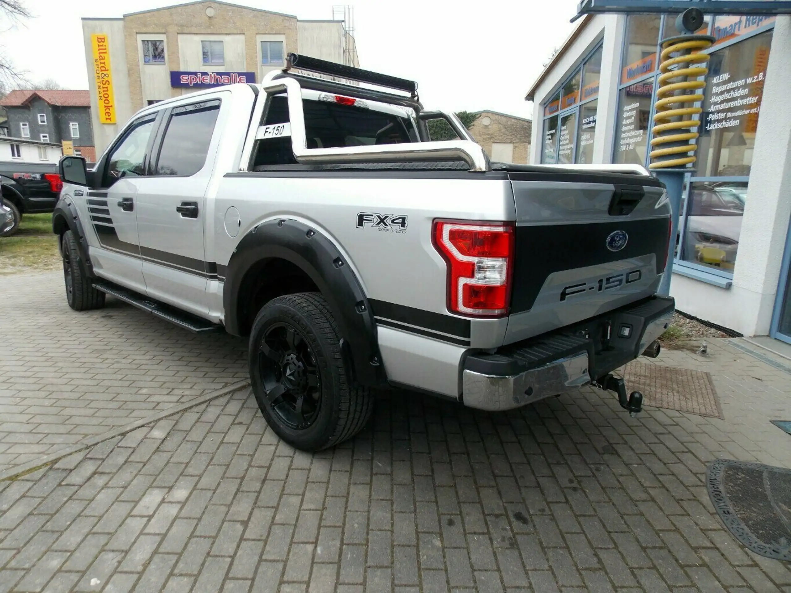 Ford - F 150