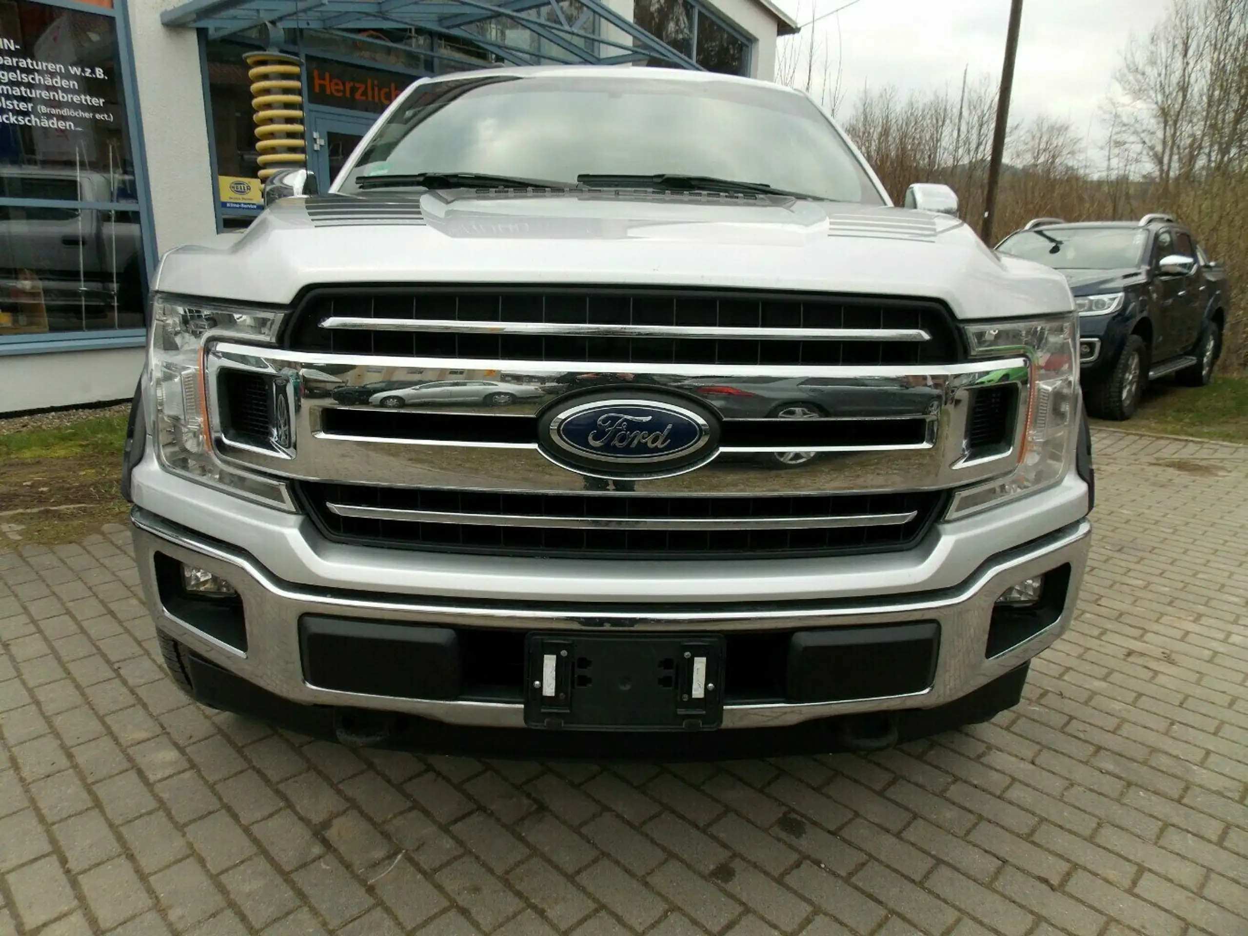 Ford - F 150