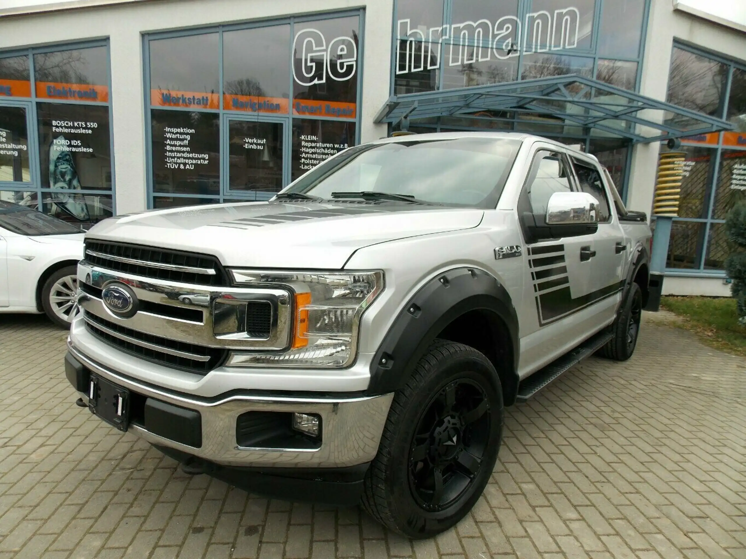 Ford - F 150