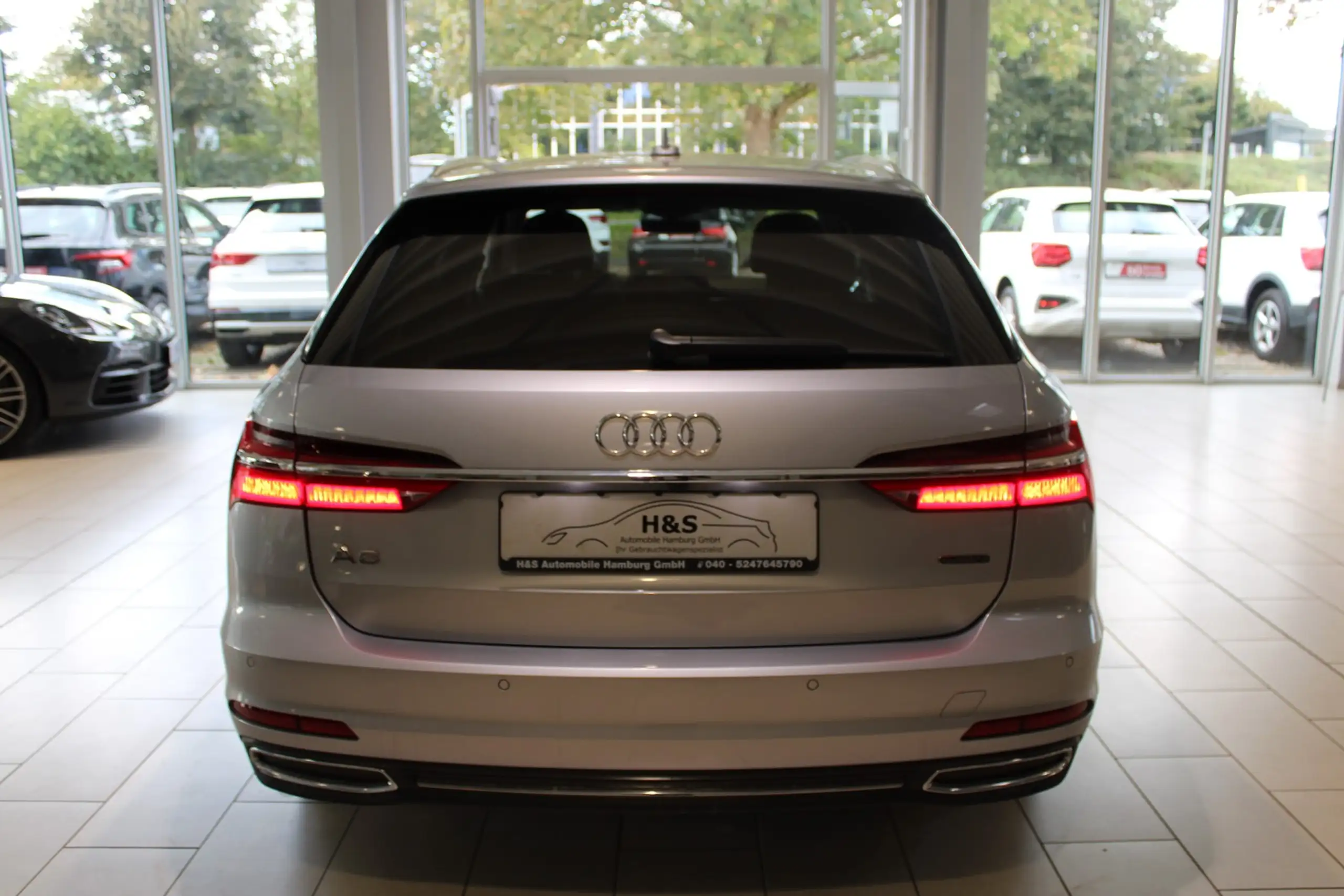 Audi - A6