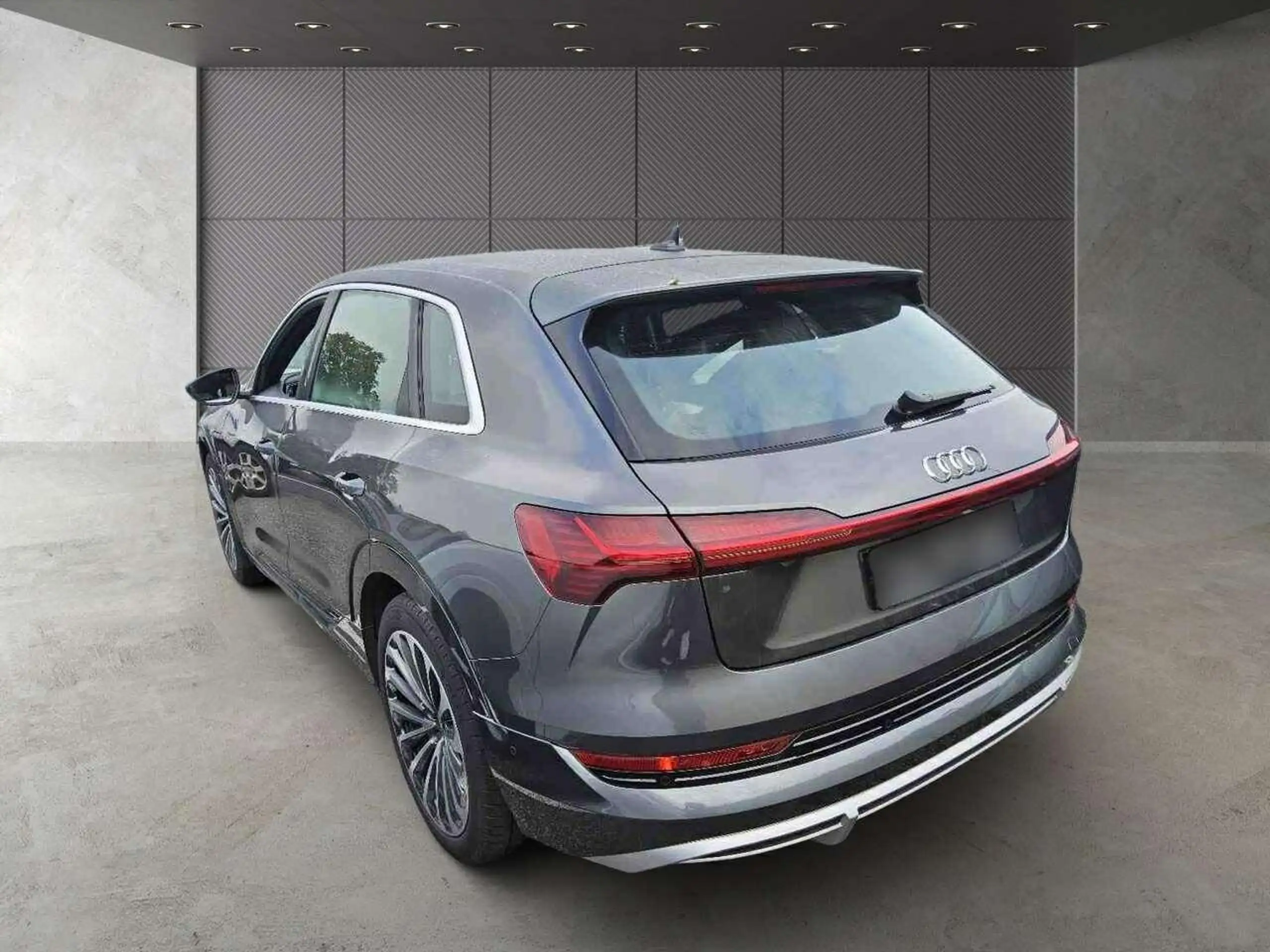 Audi - e-tron