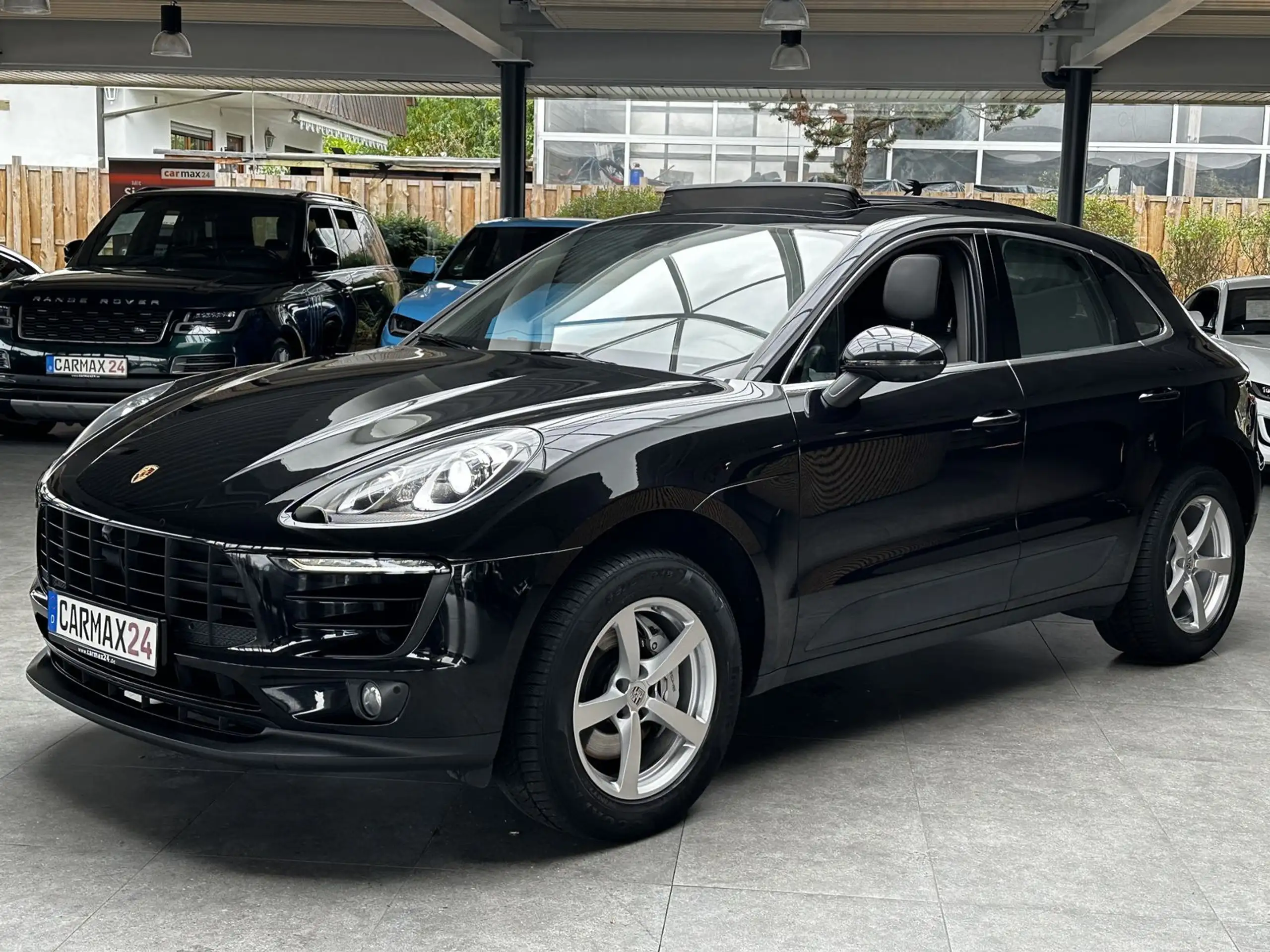 Porsche - Macan