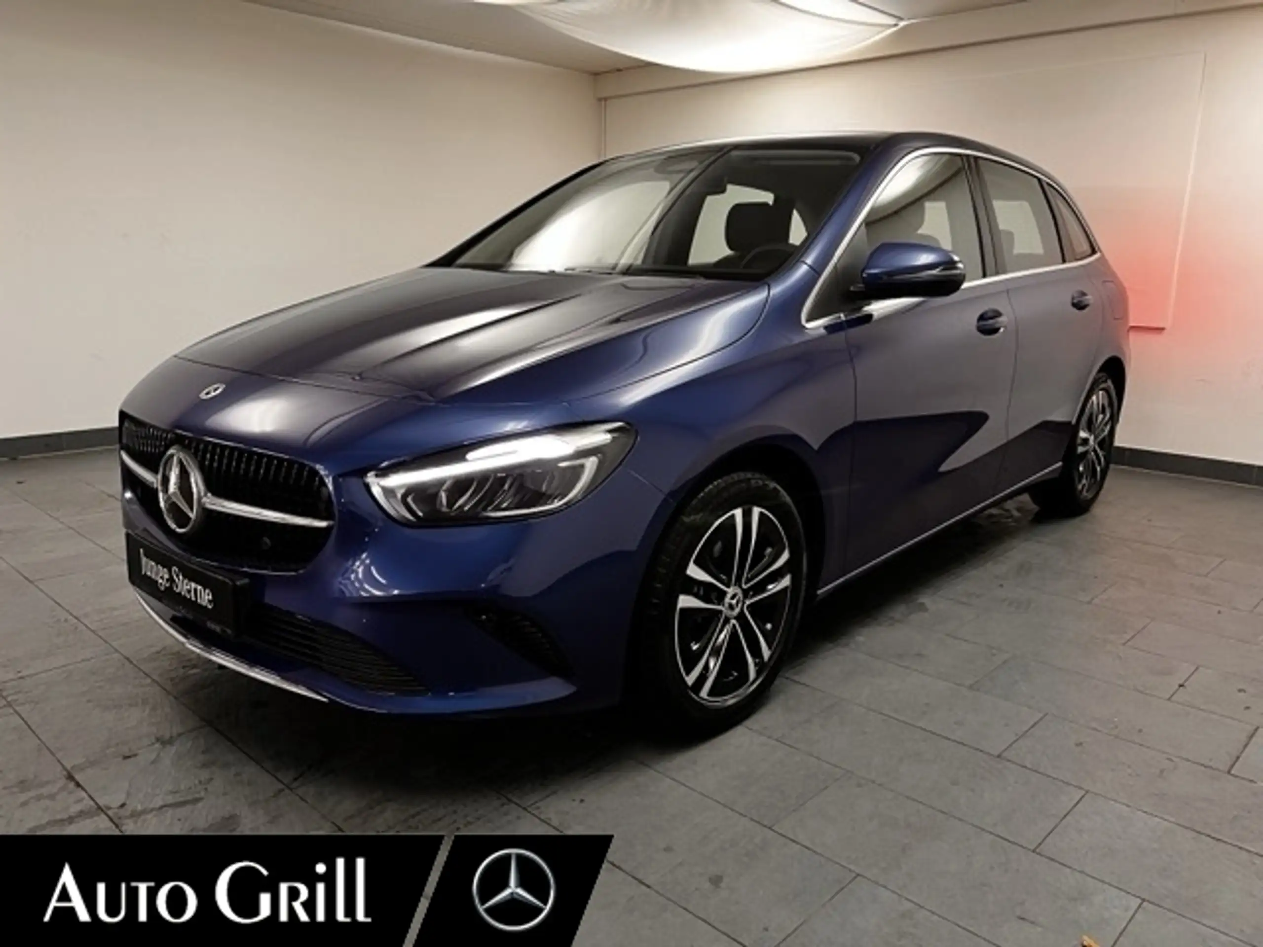 Mercedes-Benz B 250 2023