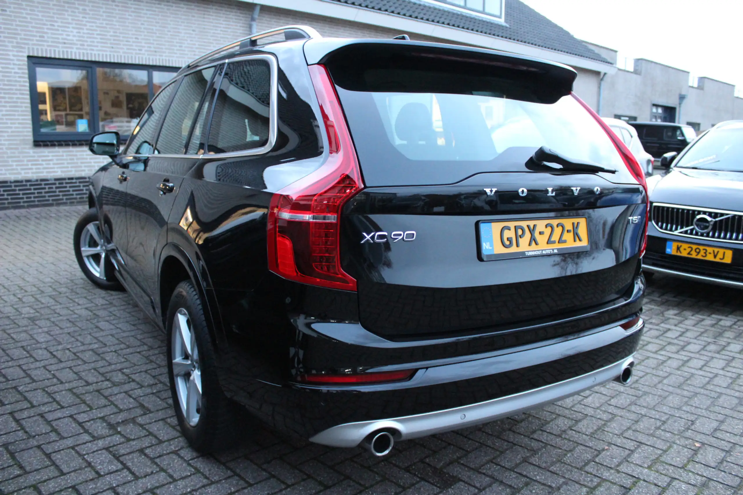 Volvo - XC90