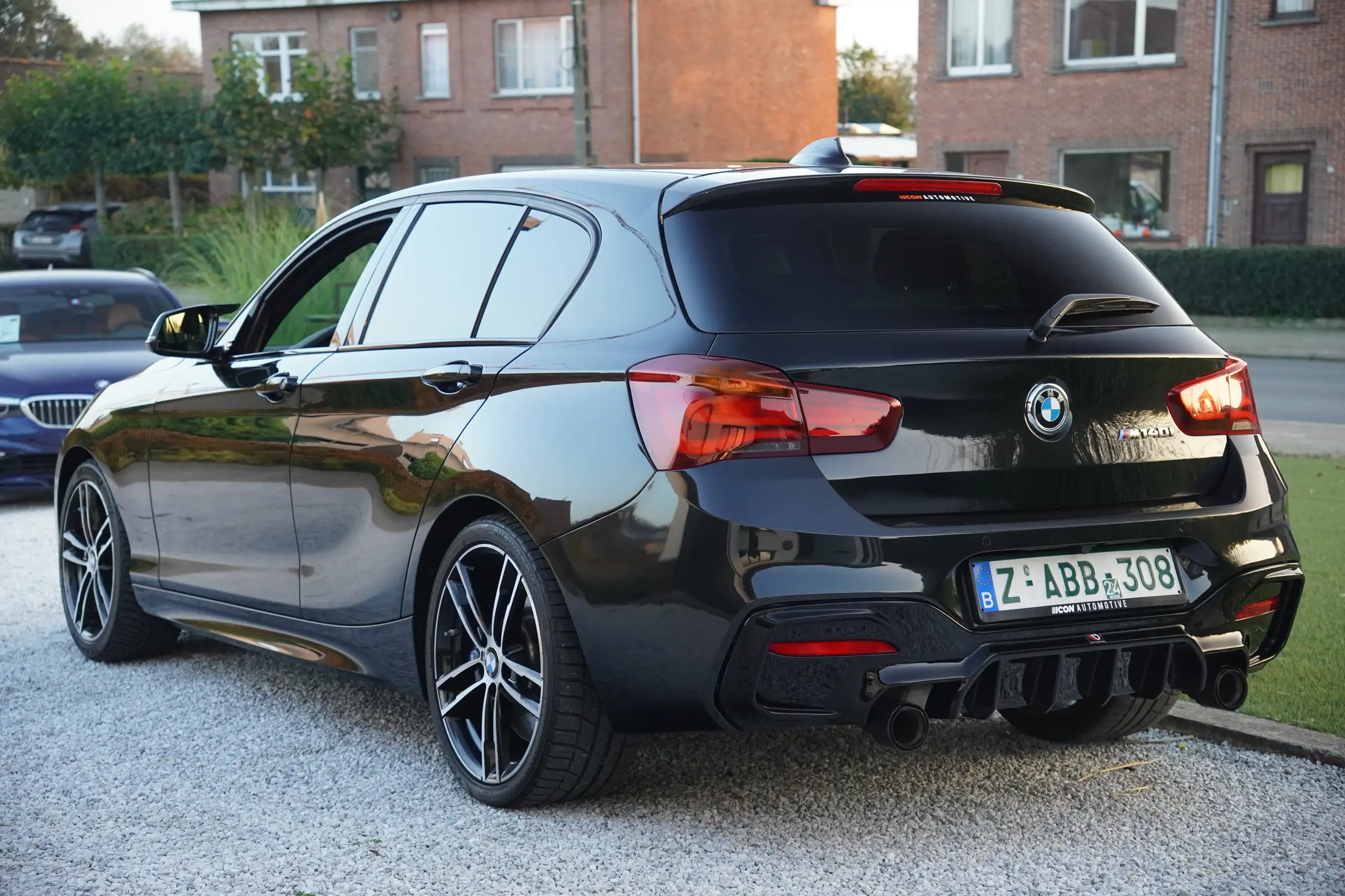 BMW - 140