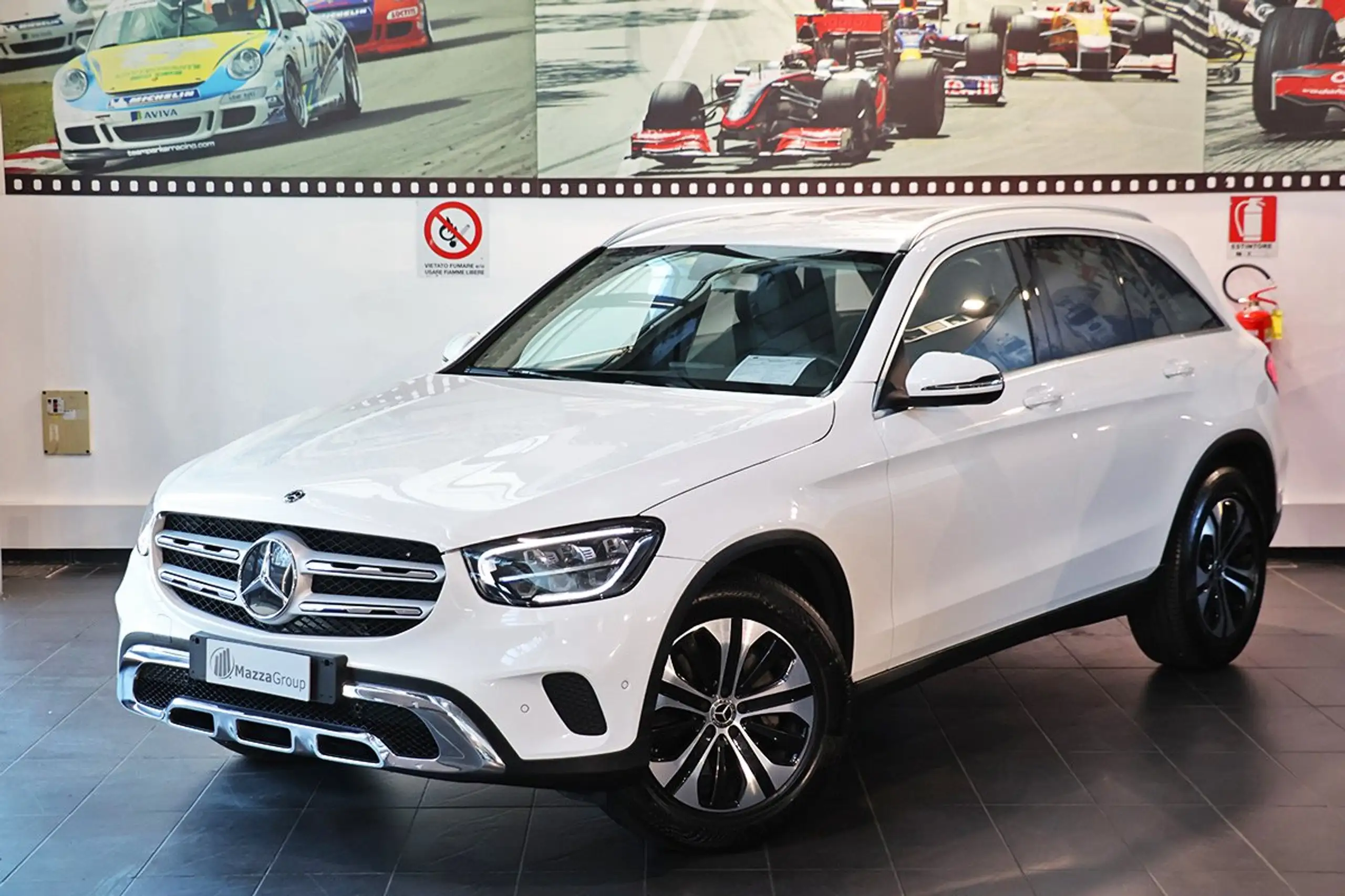 Mercedes-Benz - GLC 200