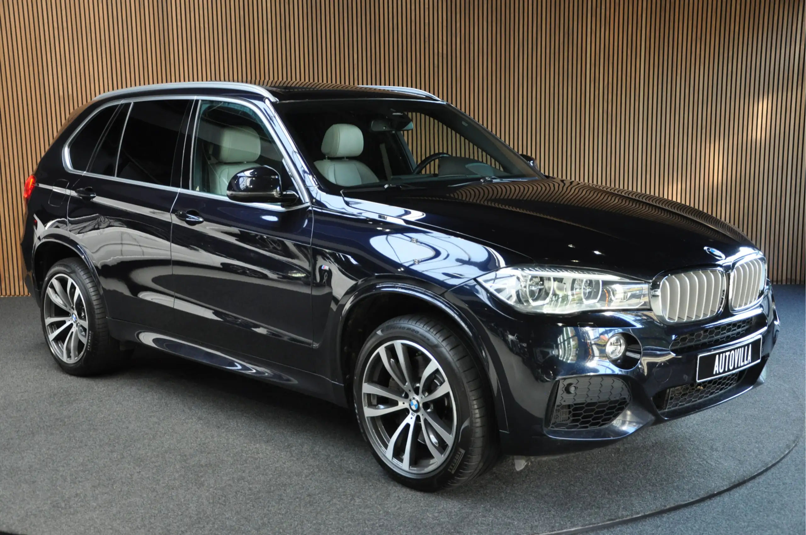 BMW - X5