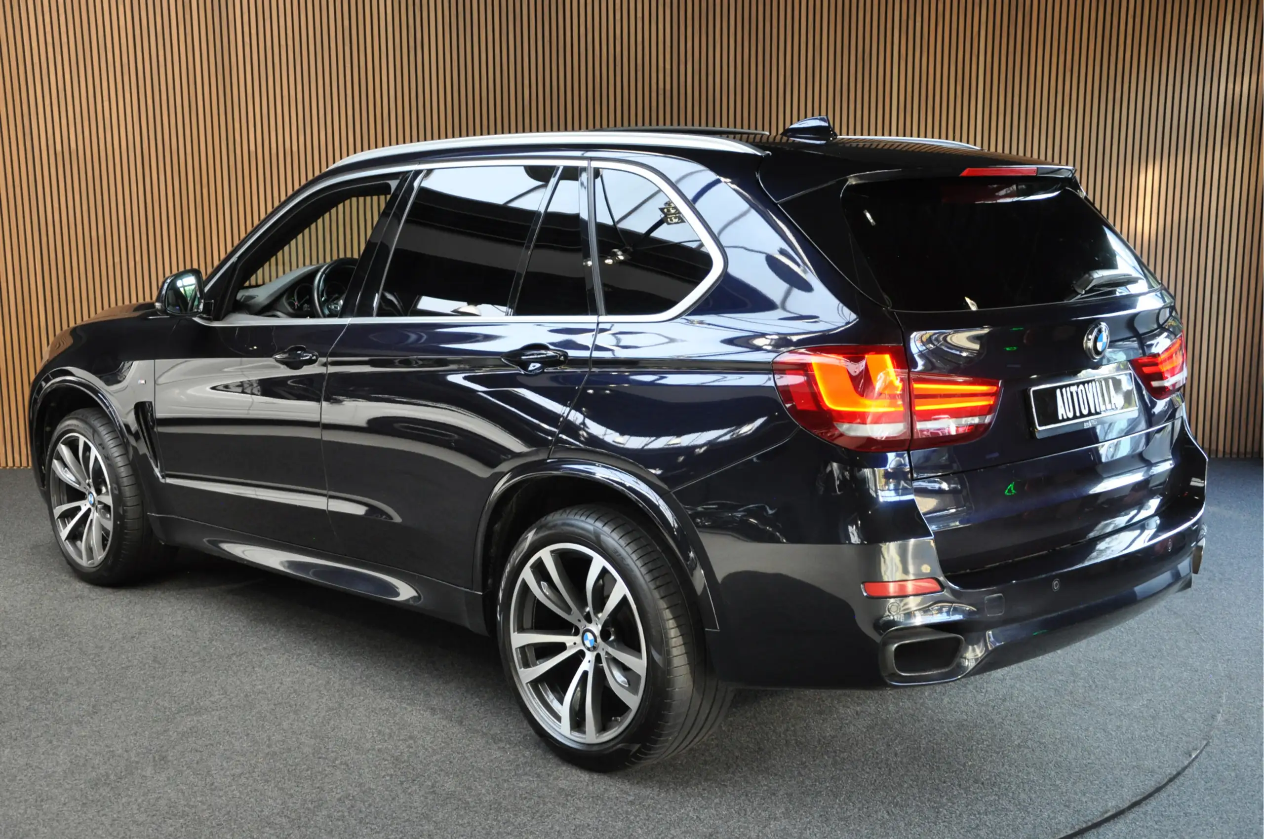 BMW - X5