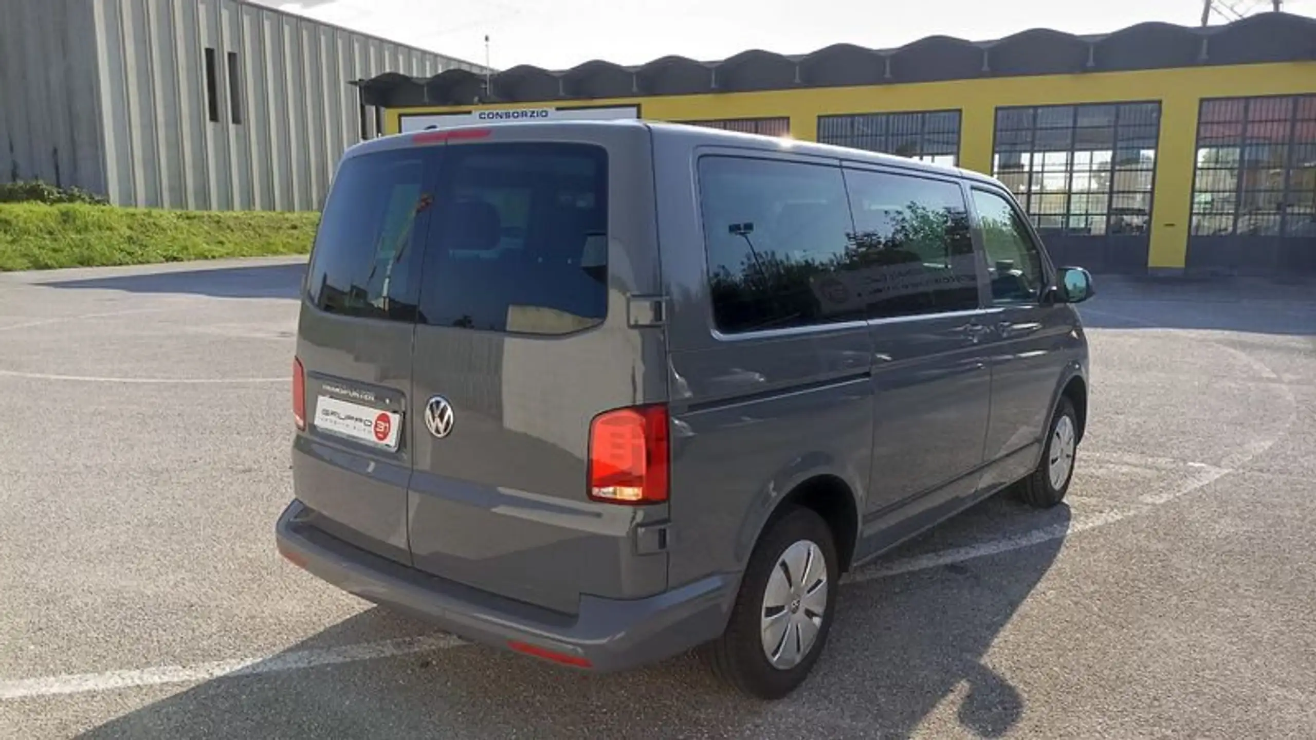 Volkswagen - T6 Caravelle