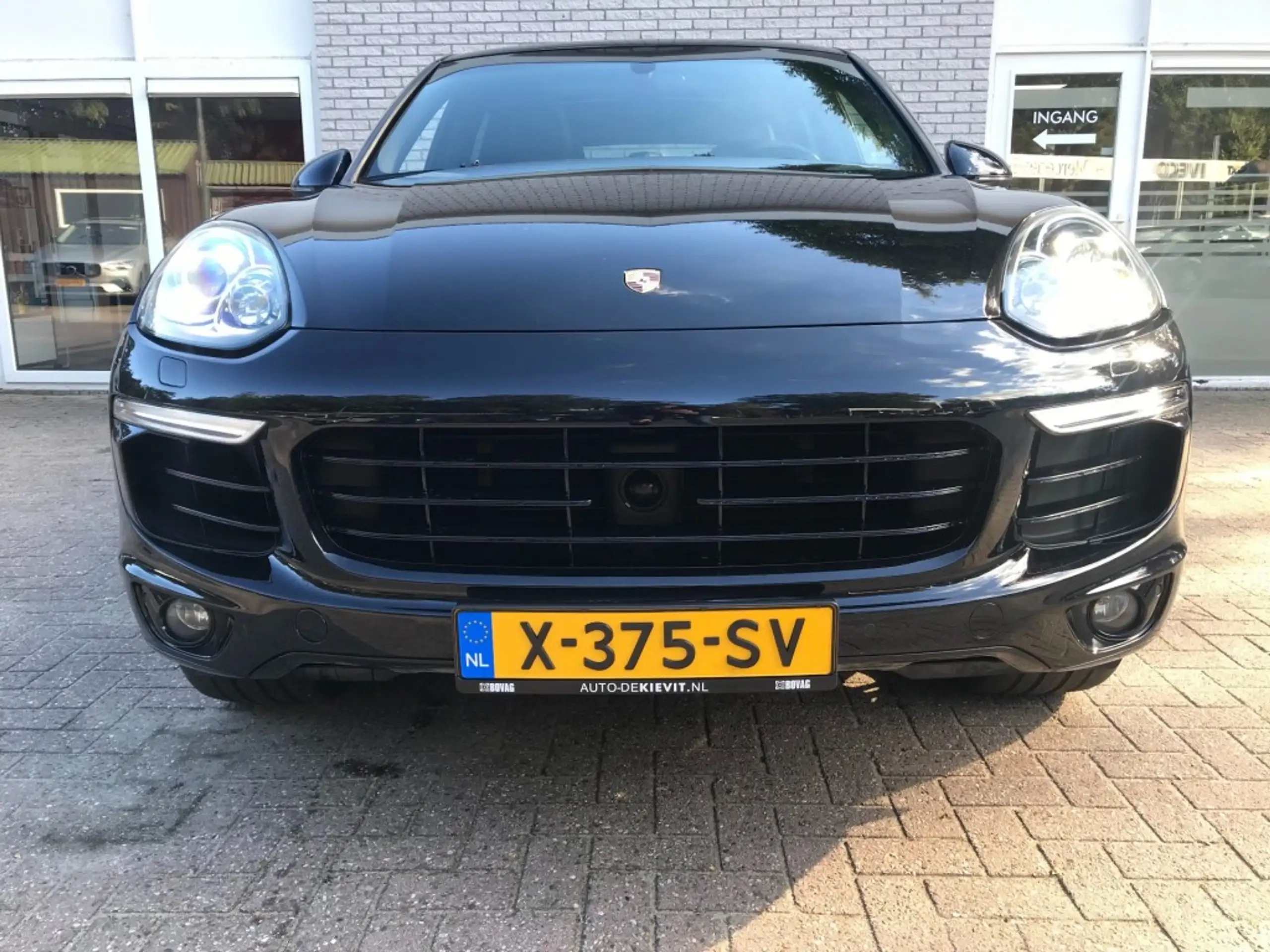 Porsche - Cayenne