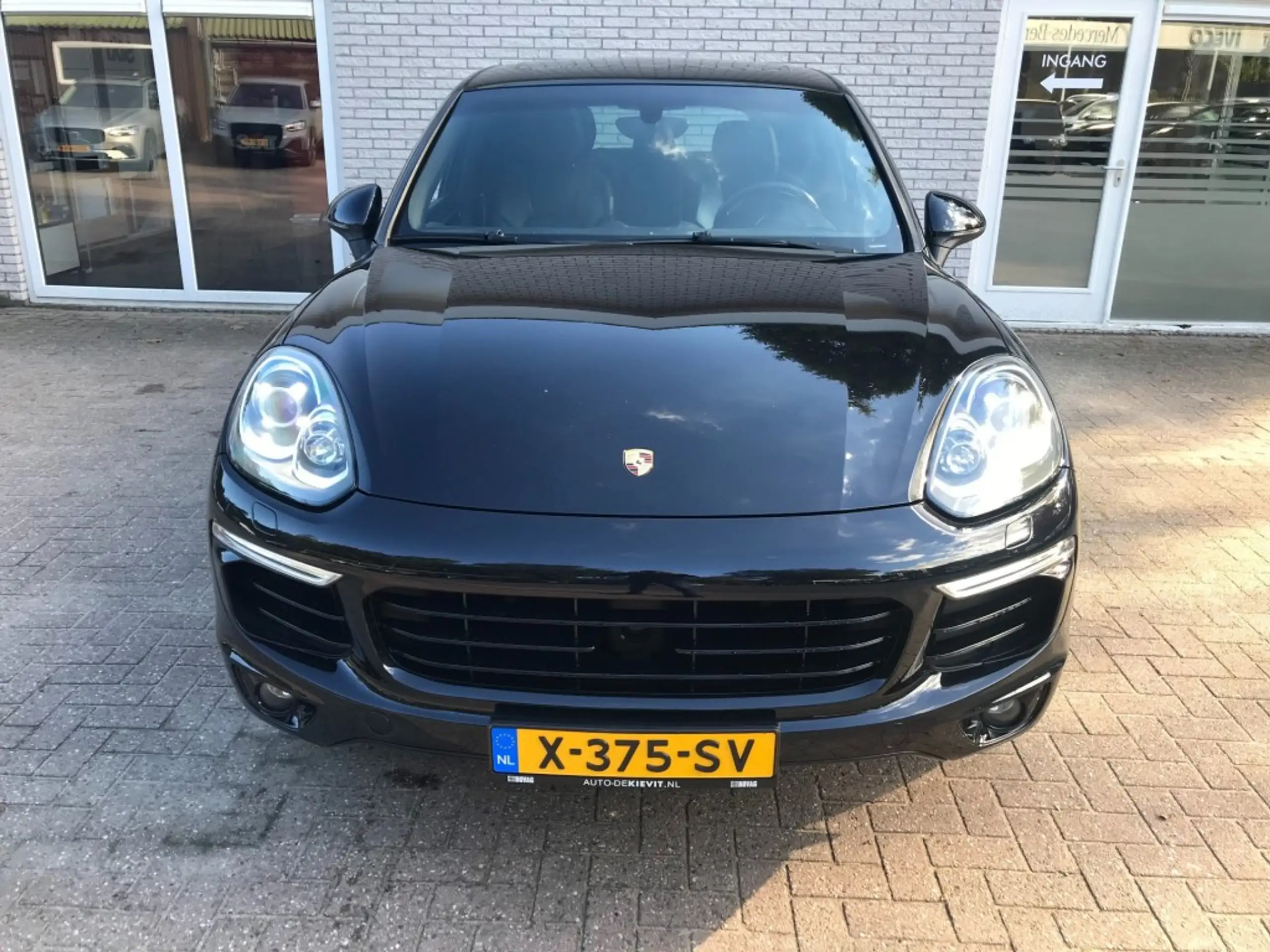 Porsche - Cayenne