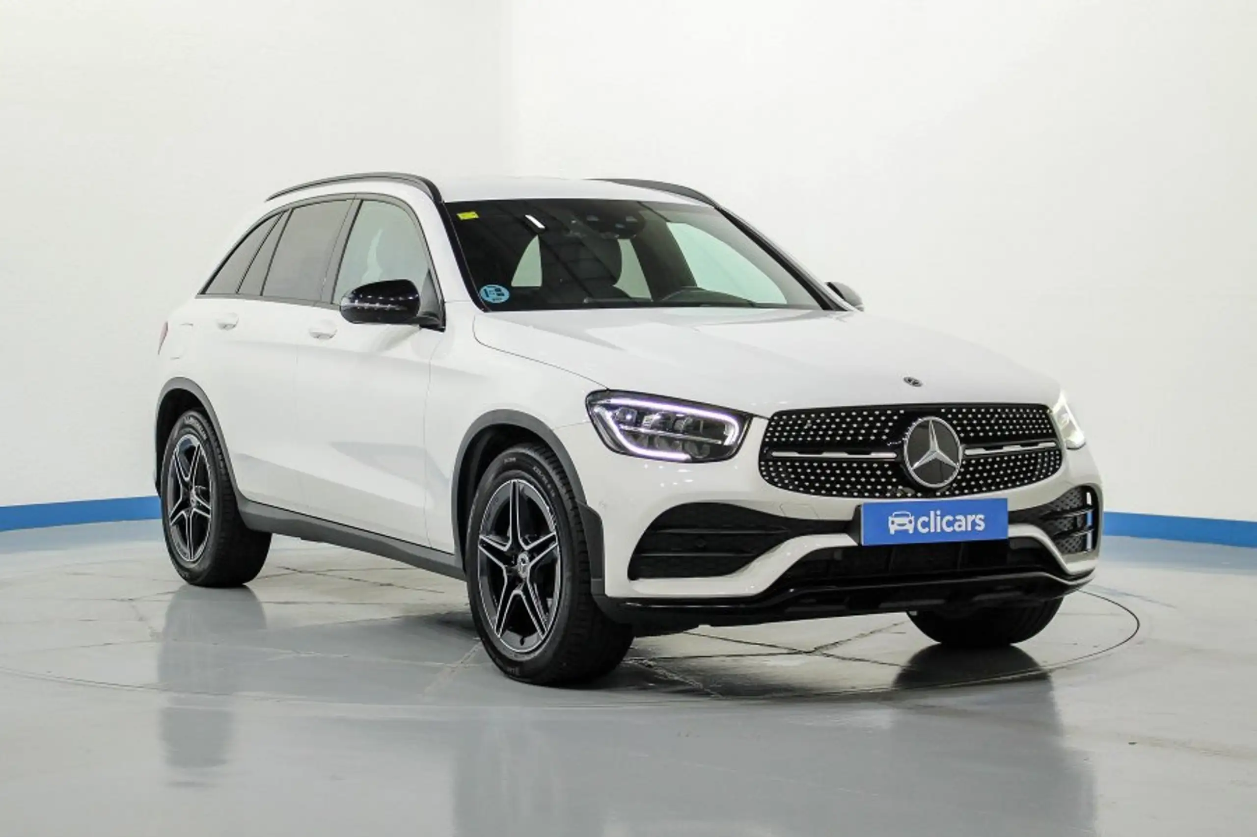 Mercedes-Benz - GLC 200