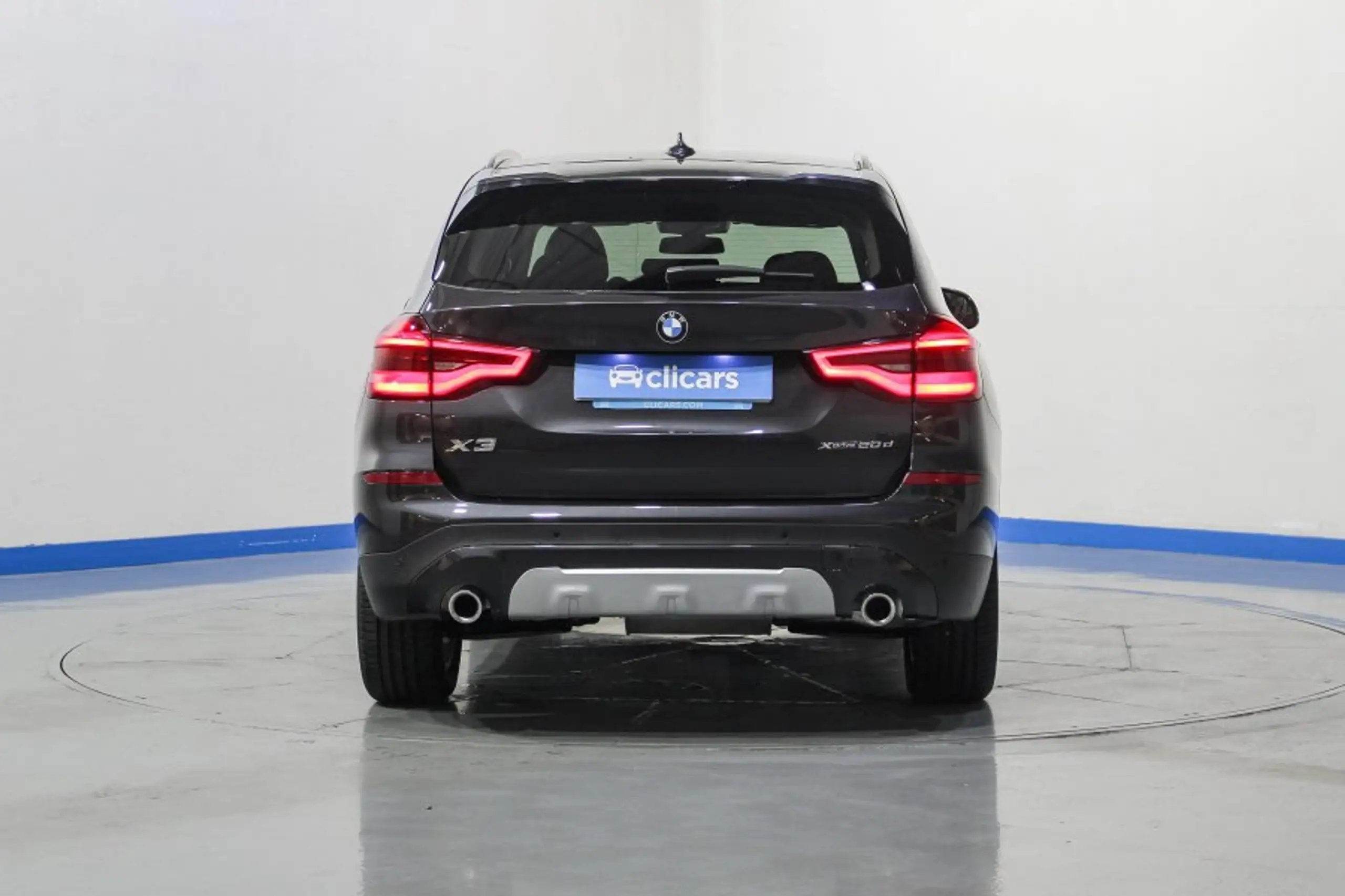 BMW - X3