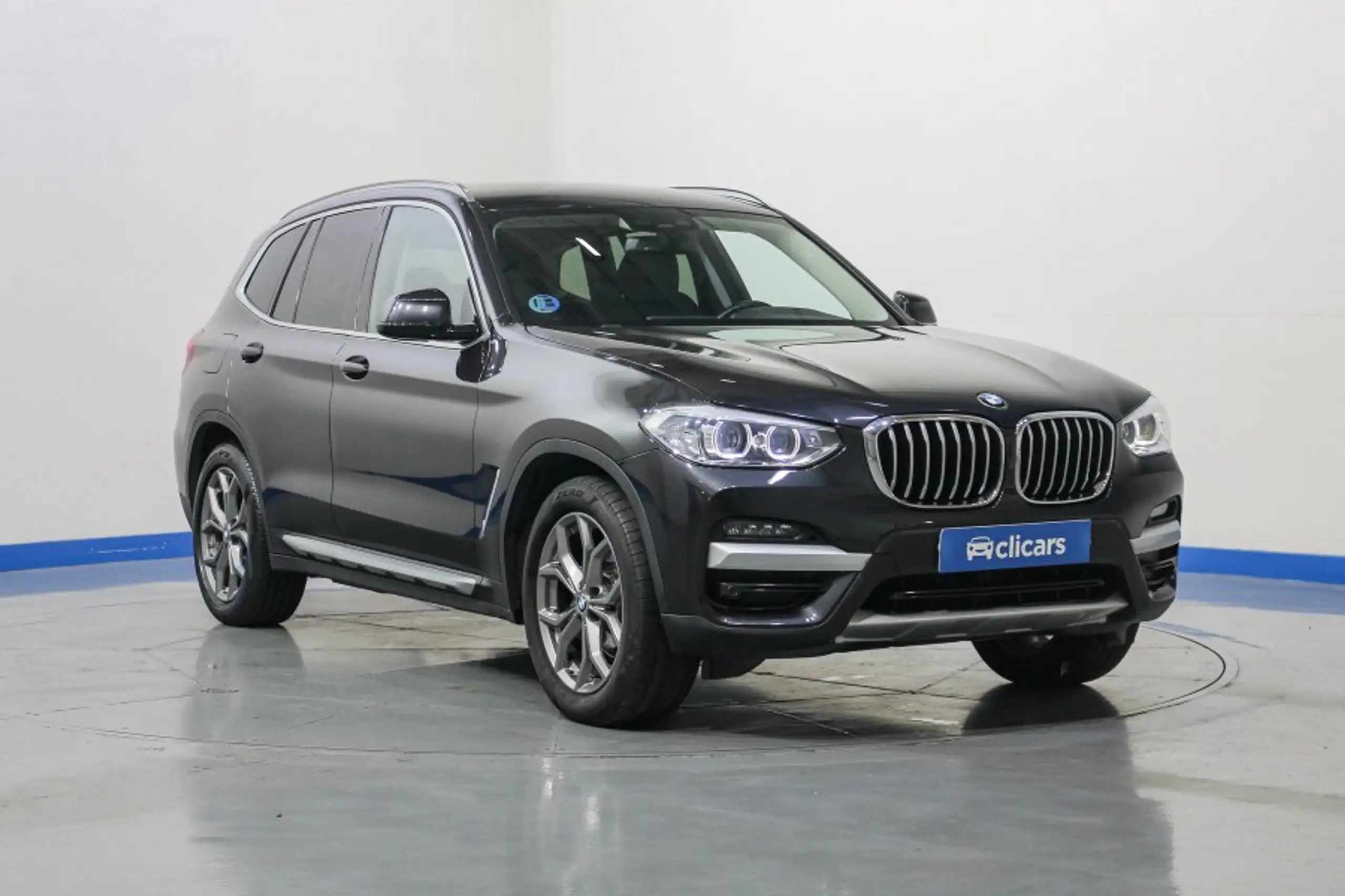 BMW - X3