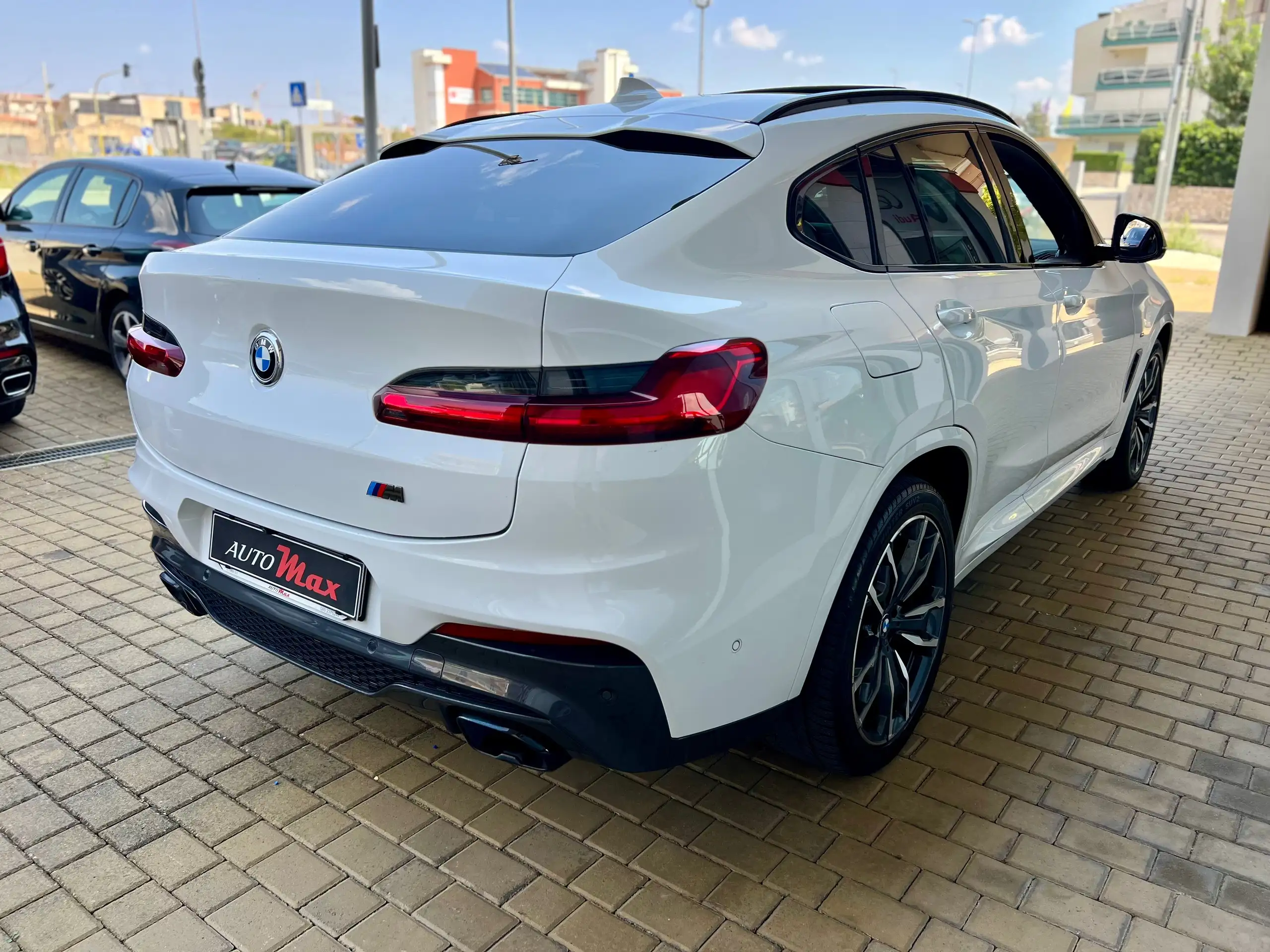 BMW - X4 M