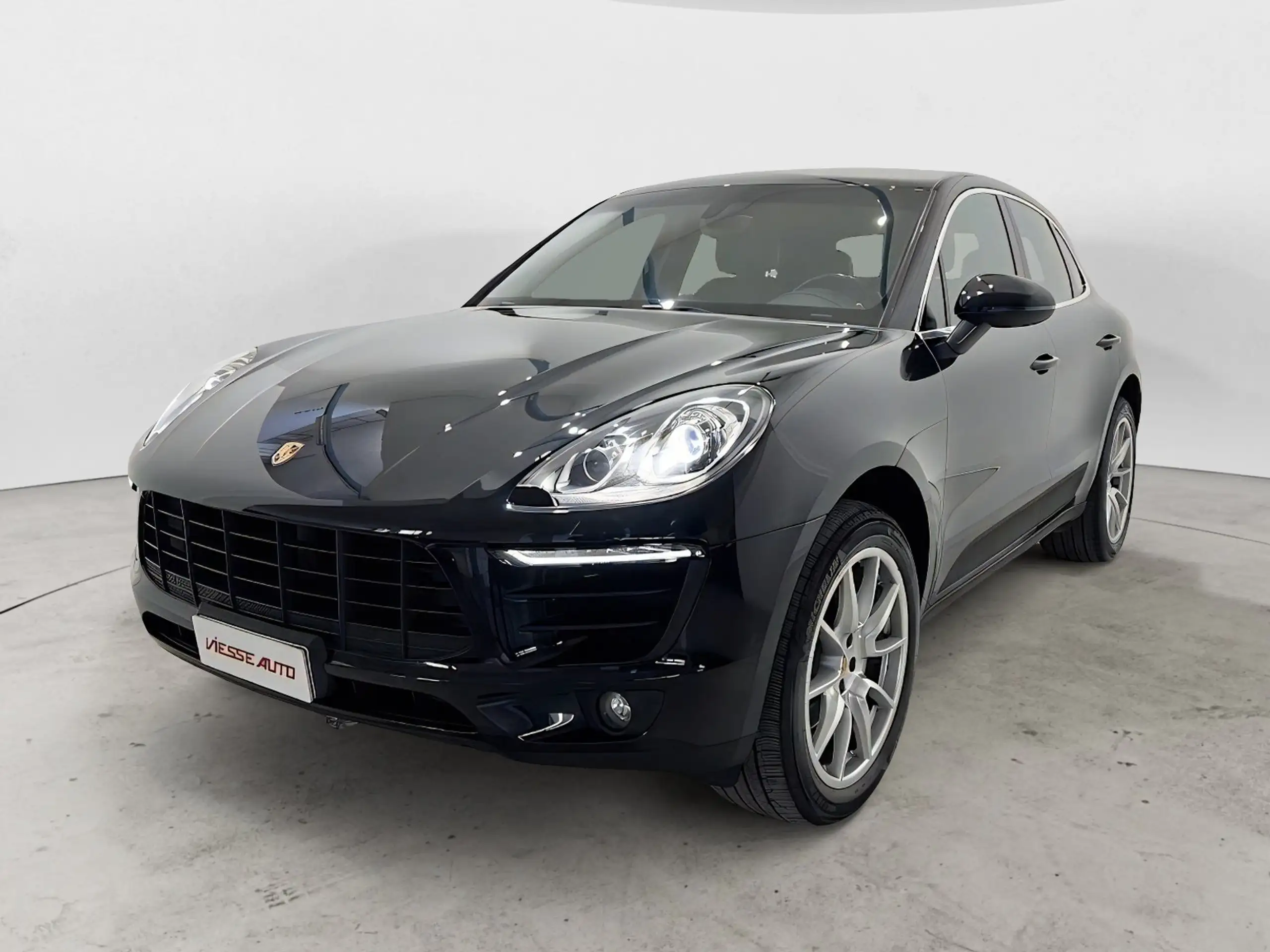 Porsche - Macan