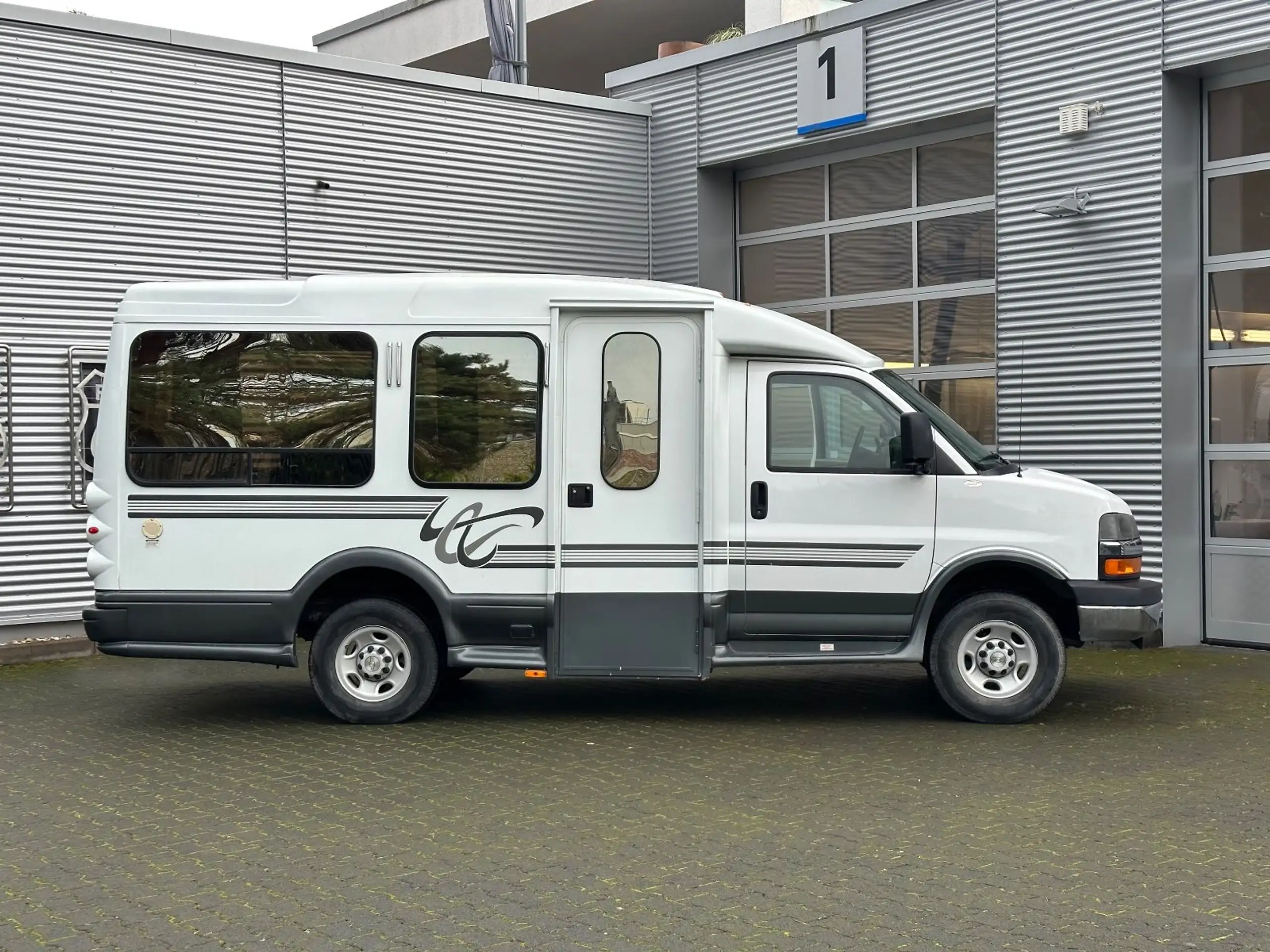 Chevrolet - Express