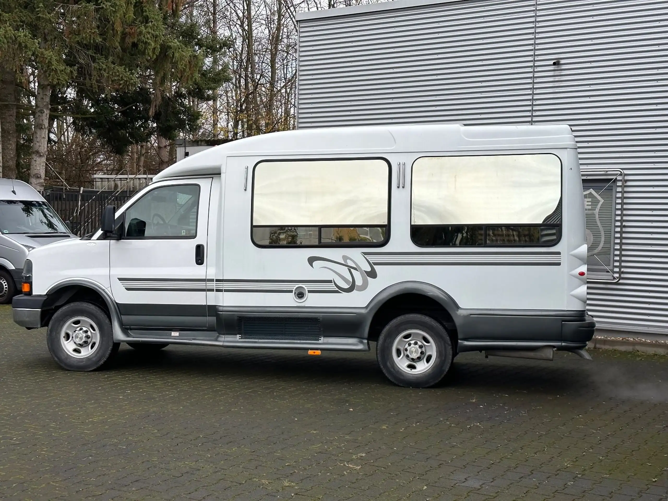 Chevrolet - Express