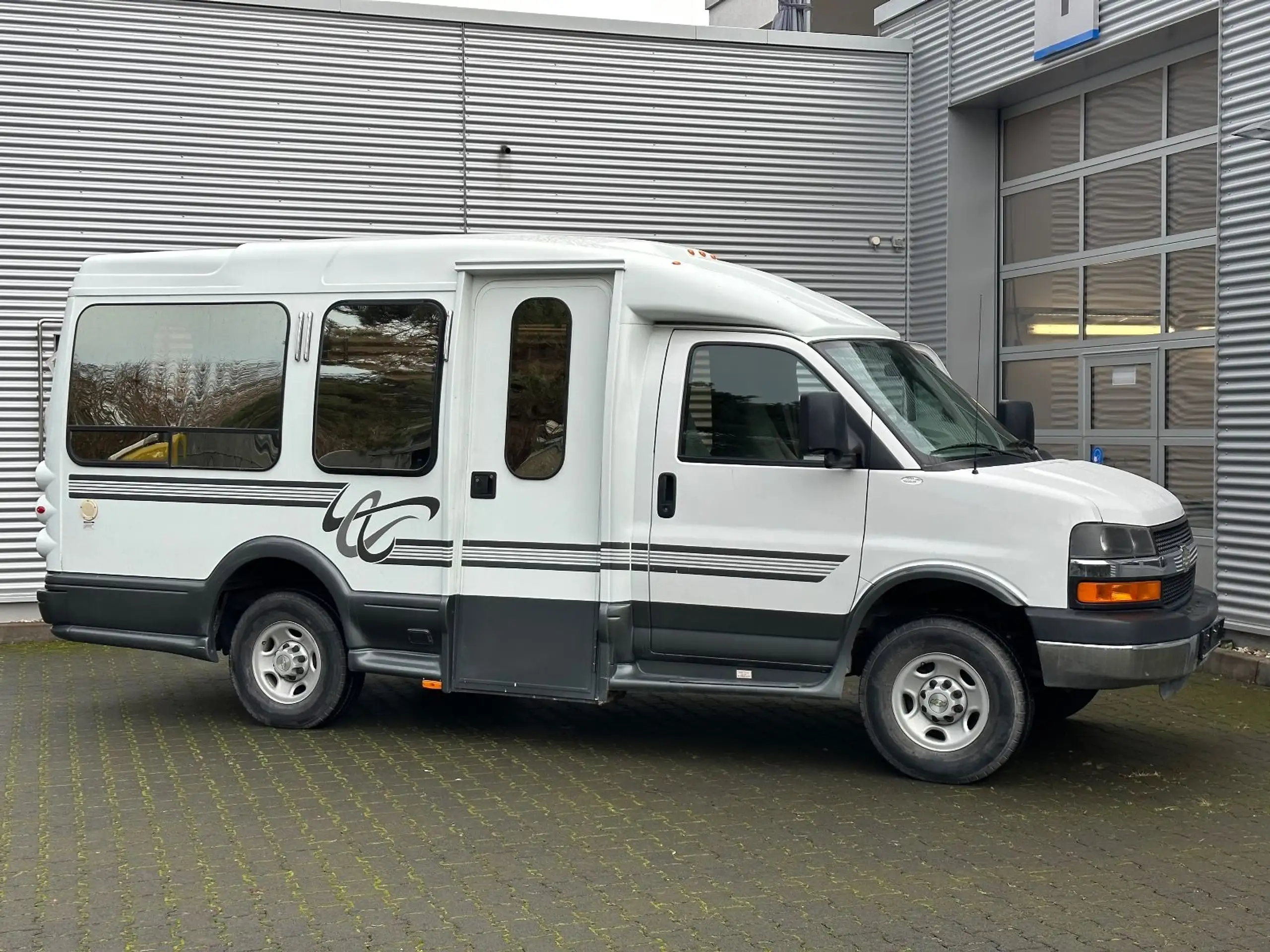 Chevrolet - Express