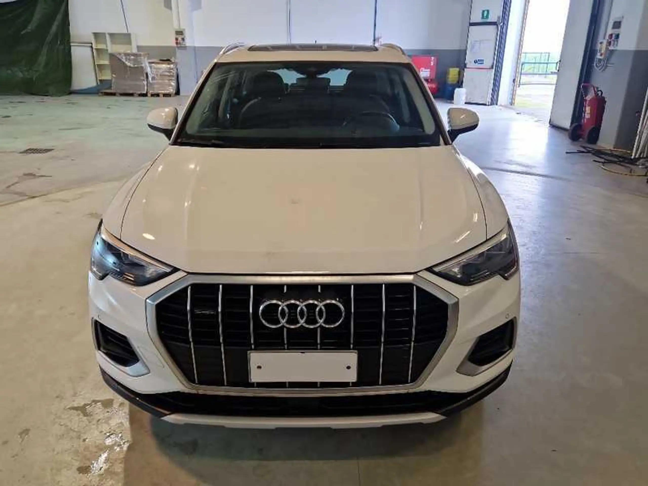 Audi - Q3