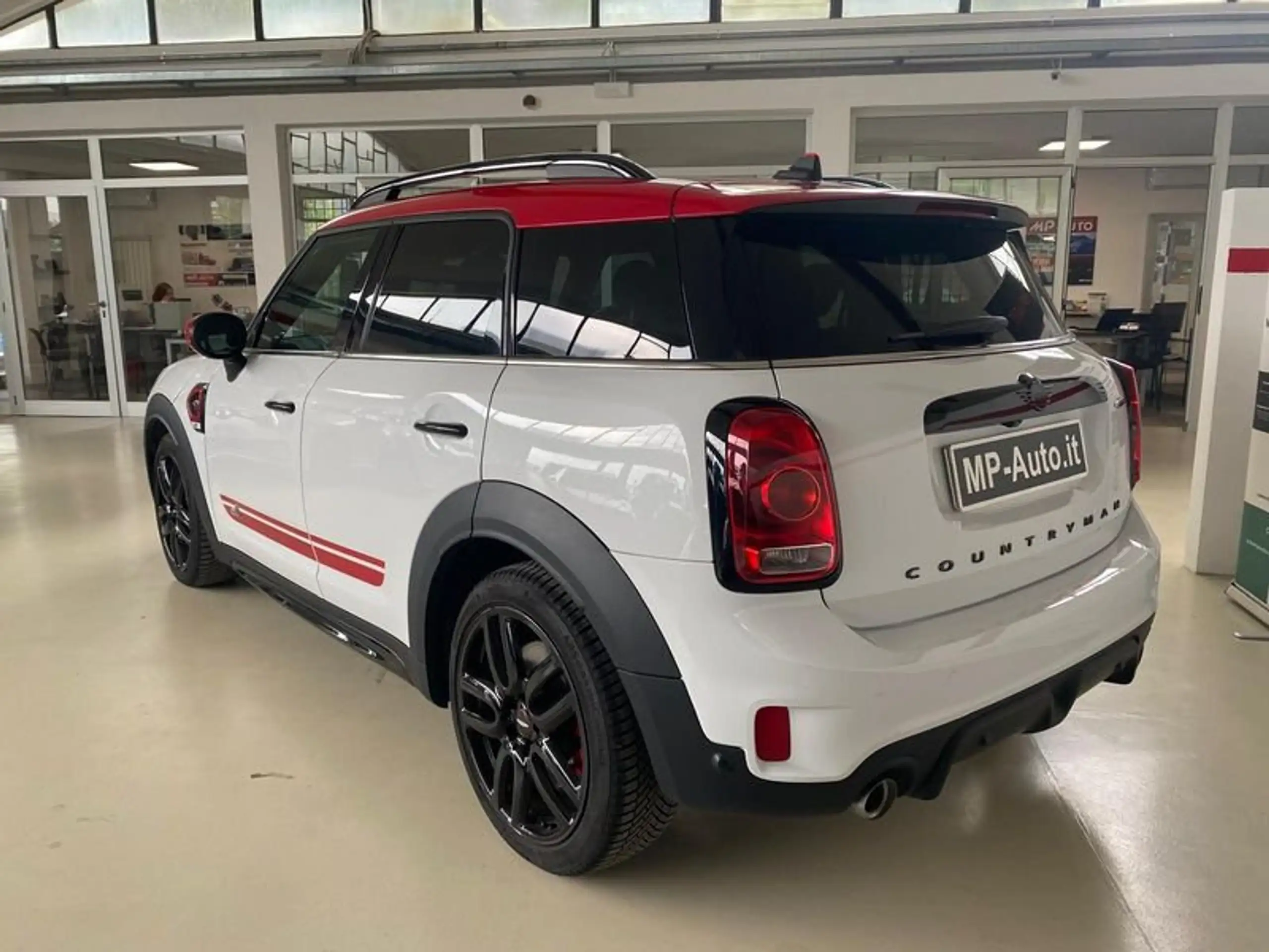 MINI - John Cooper Works Countryman