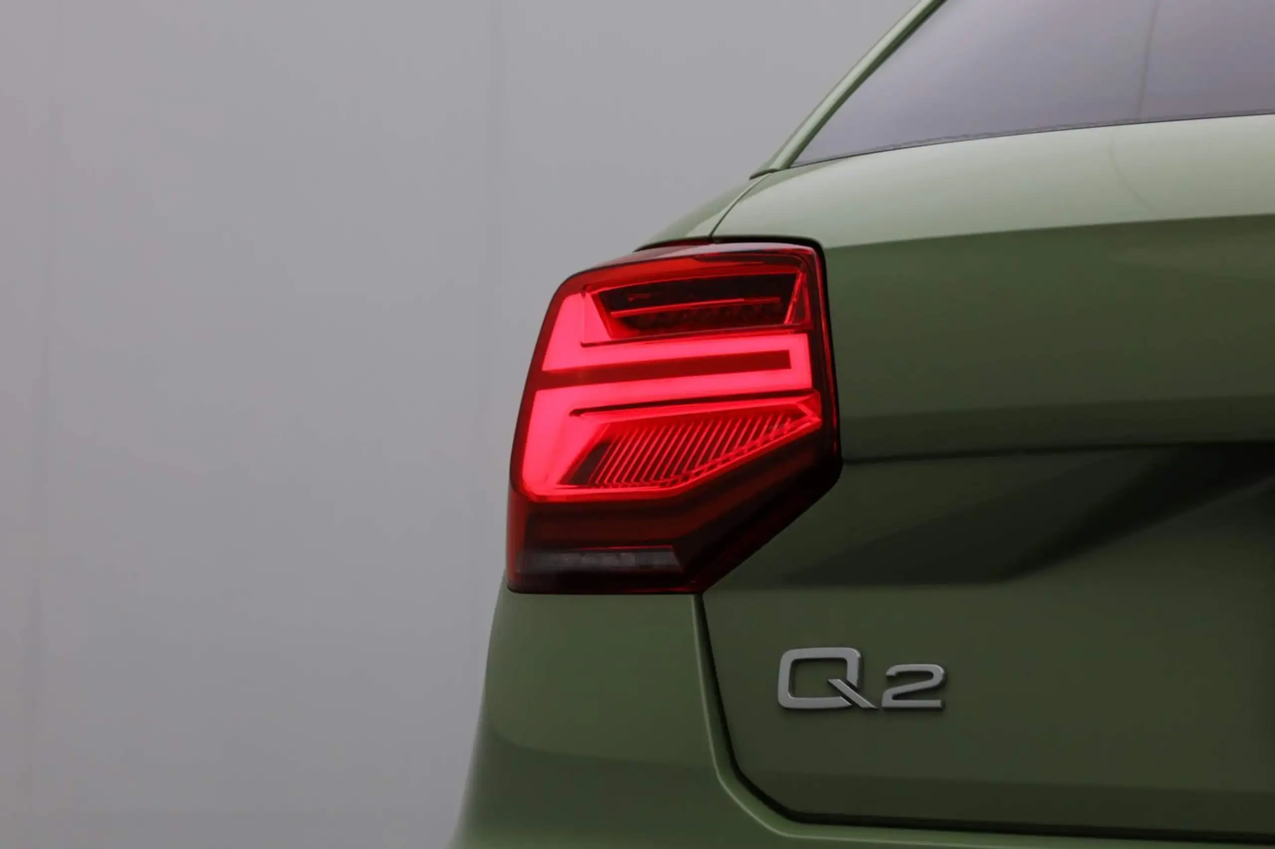 Audi - Q2