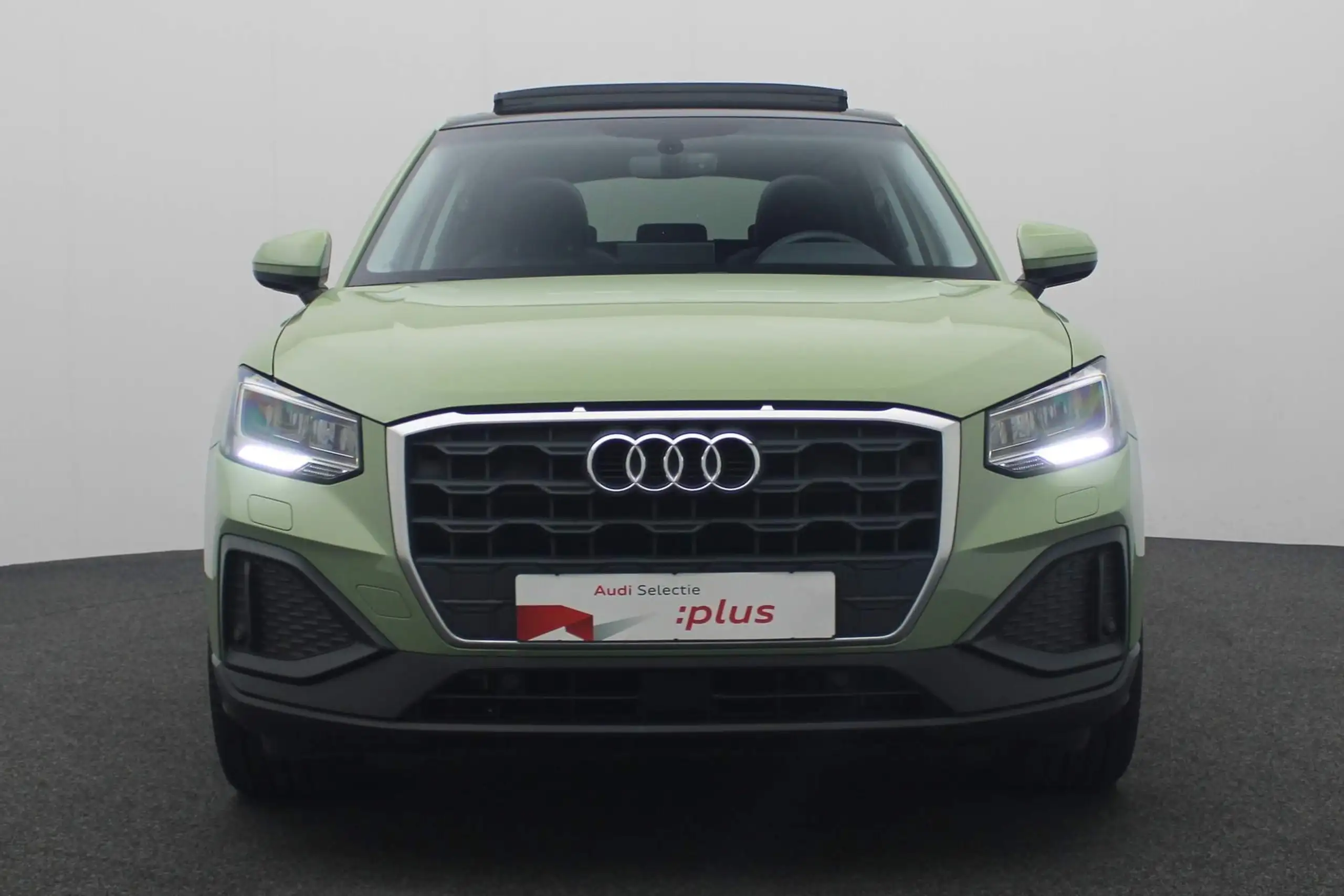 Audi - Q2