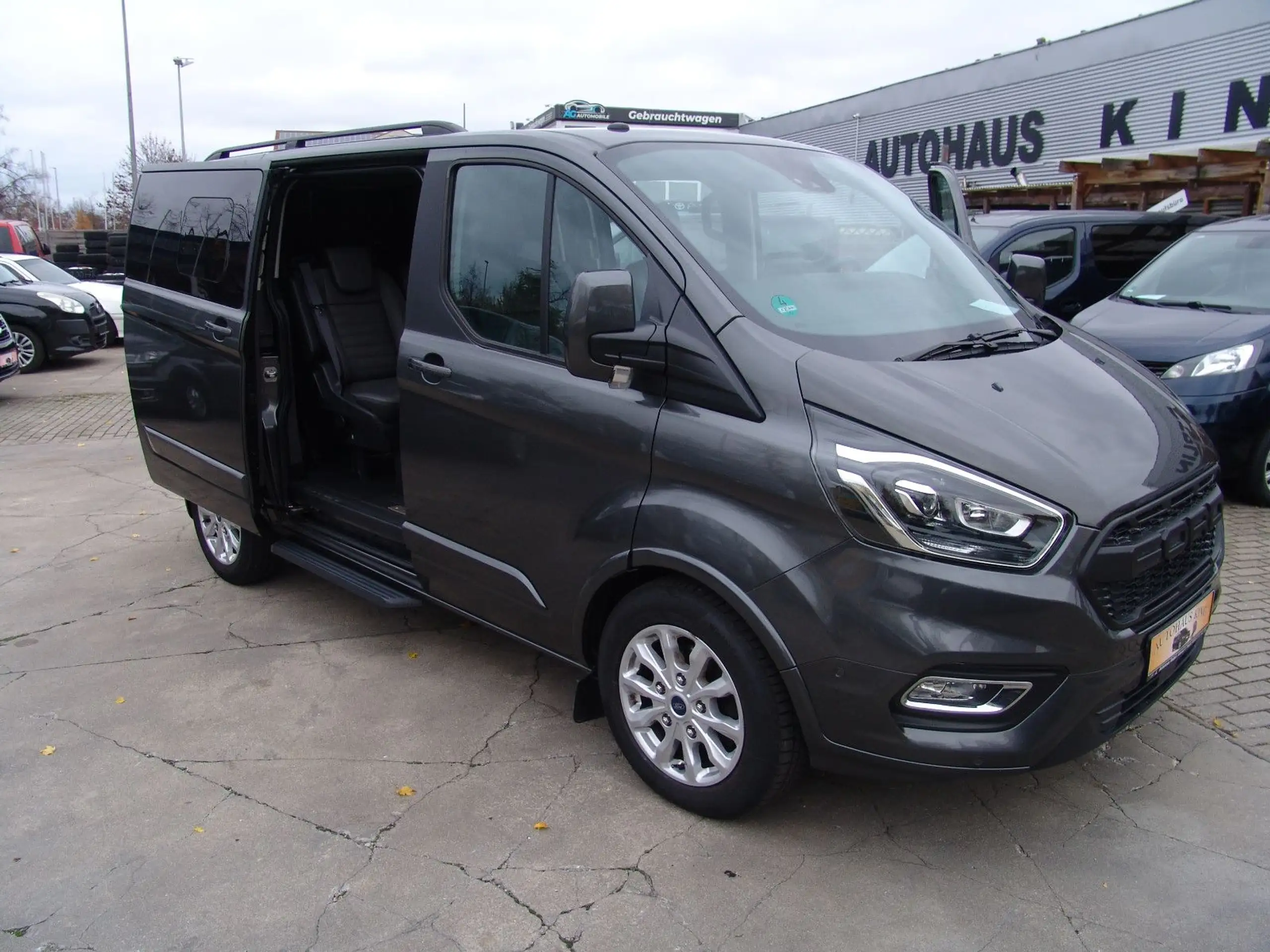 Ford - Tourneo Custom