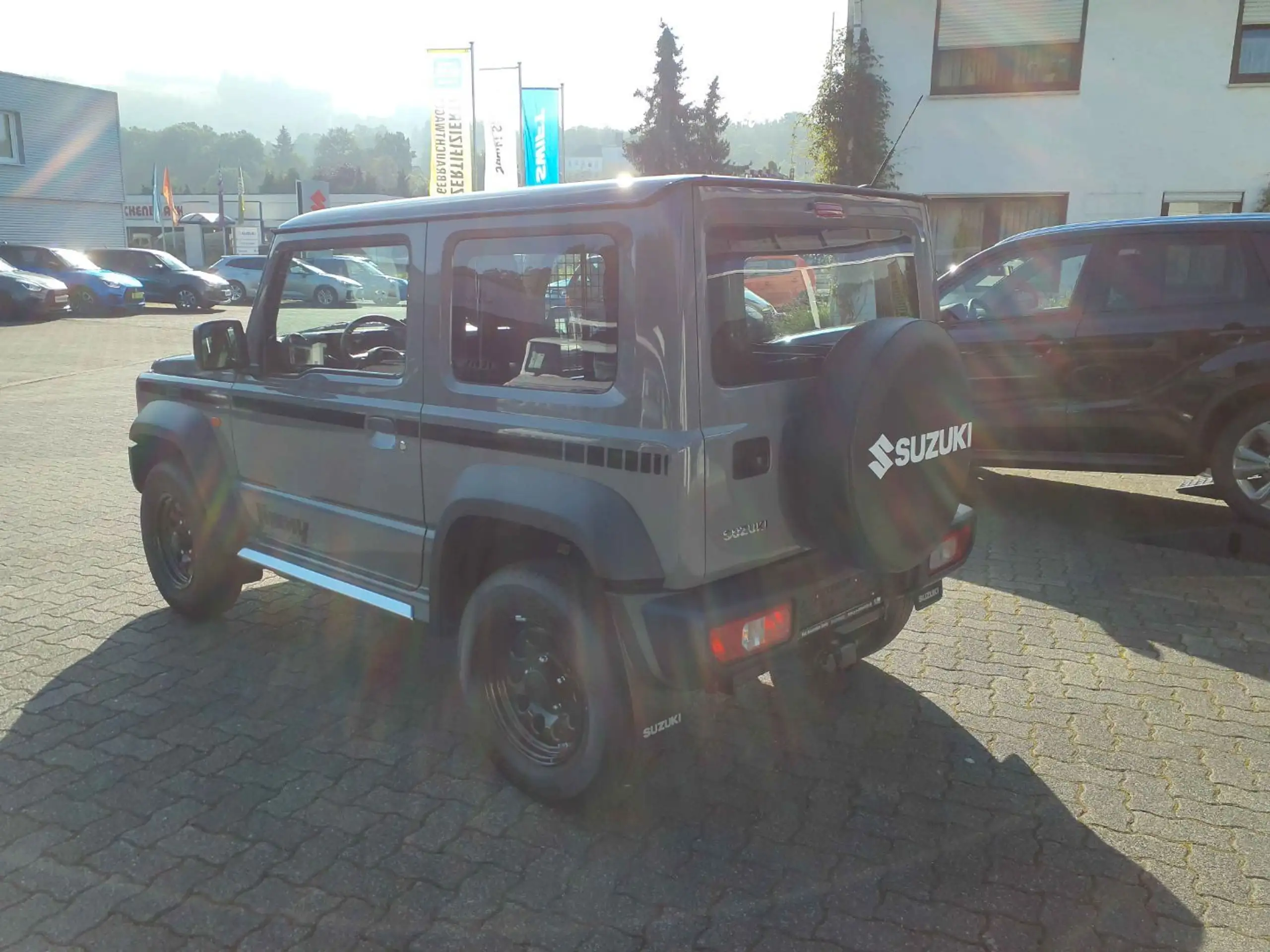 Suzuki - Jimny