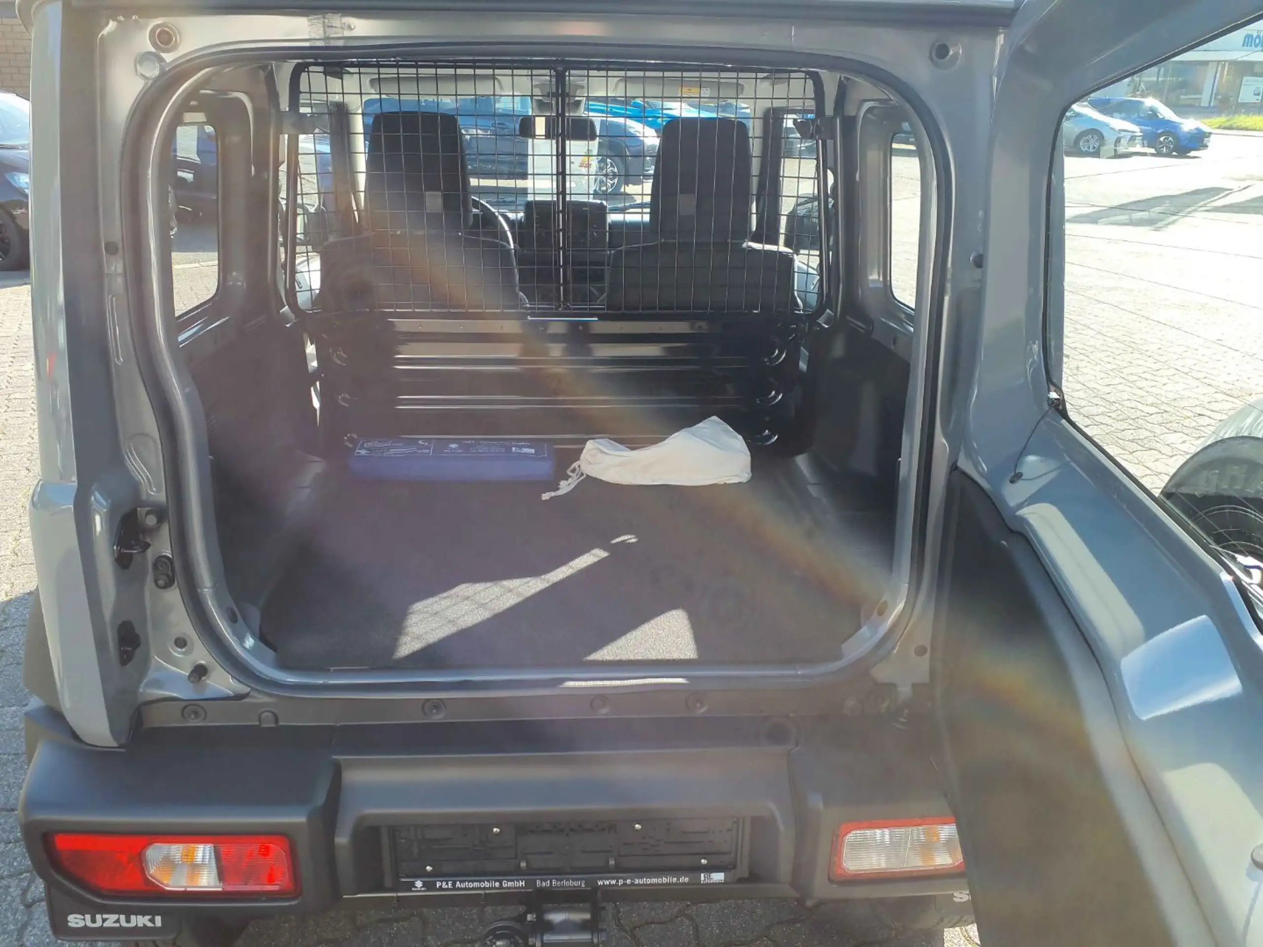 Suzuki - Jimny