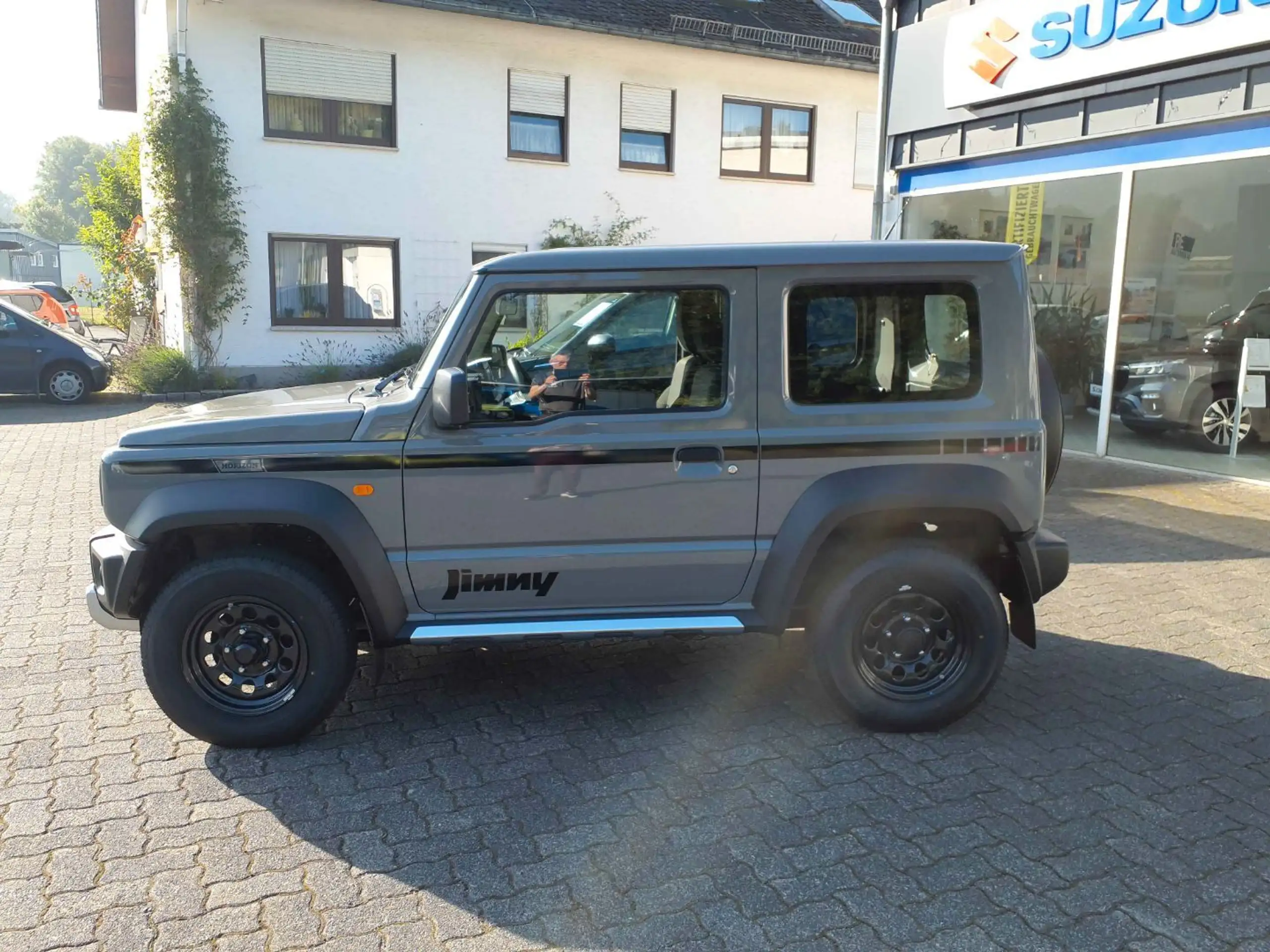 Suzuki - Jimny