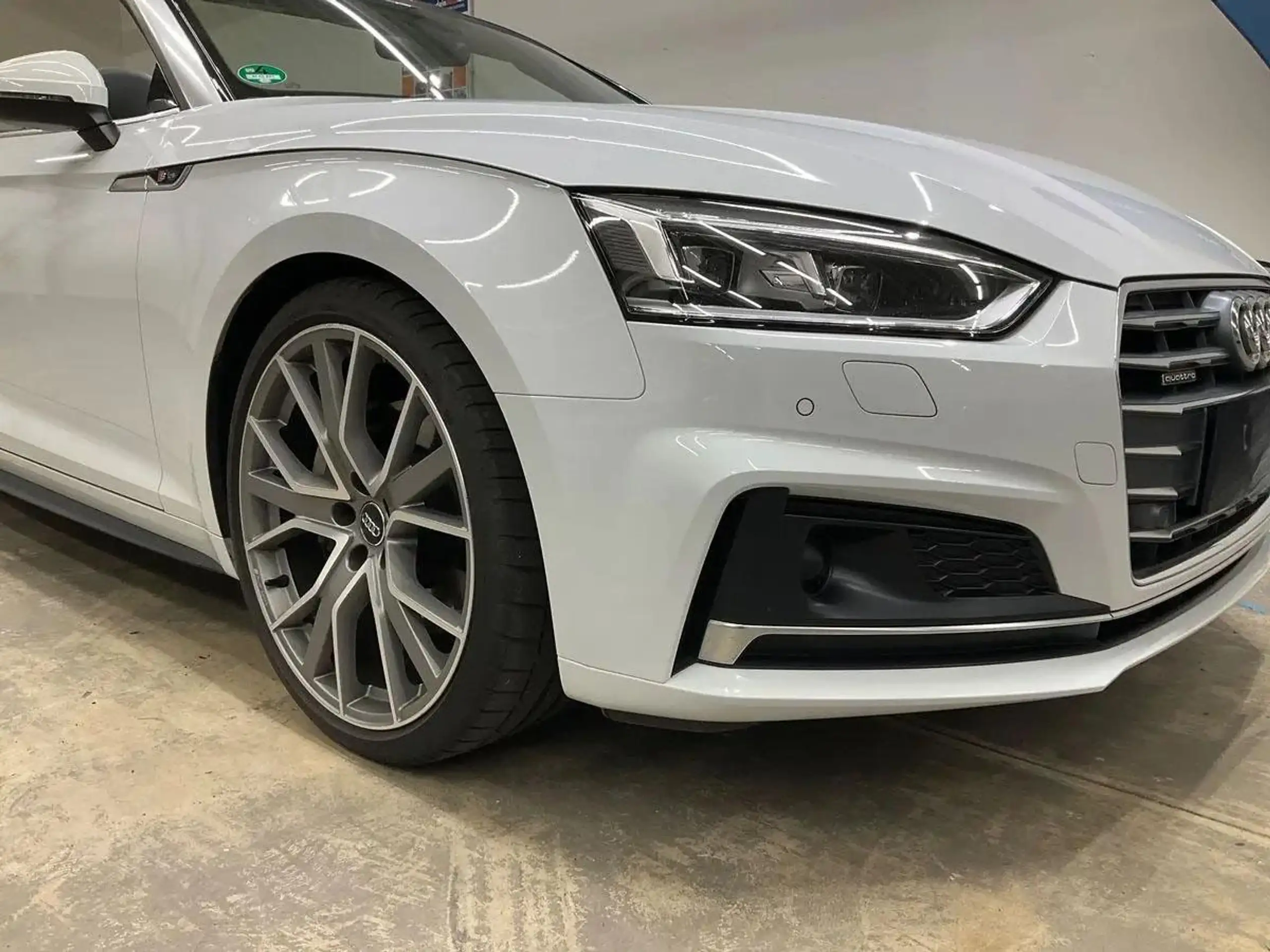 Audi - A5