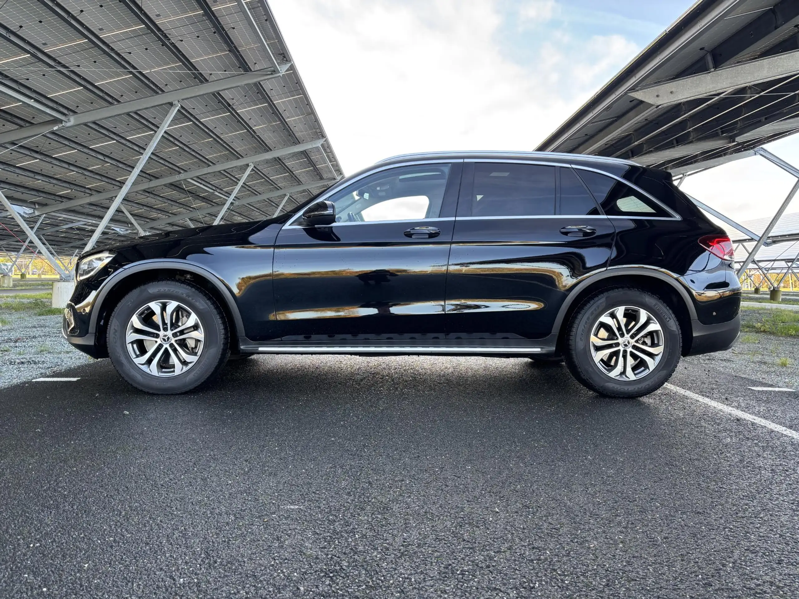 Mercedes-Benz - GLC 200