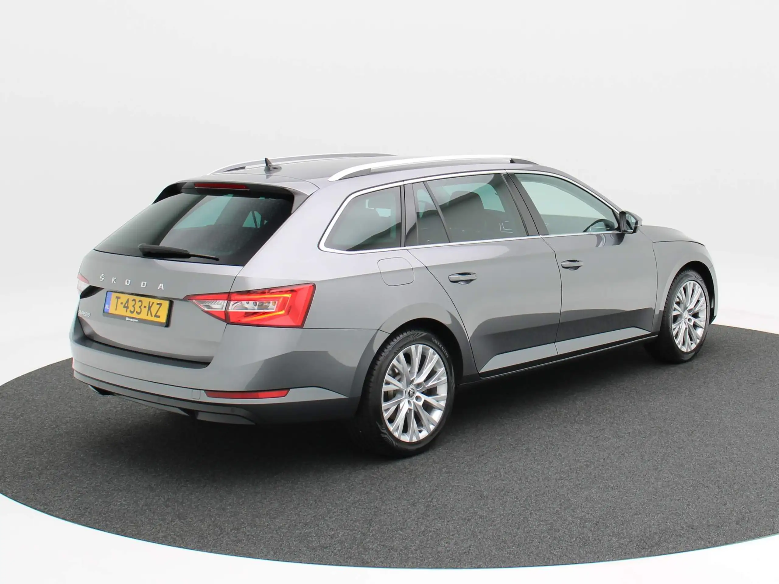 Skoda - Superb