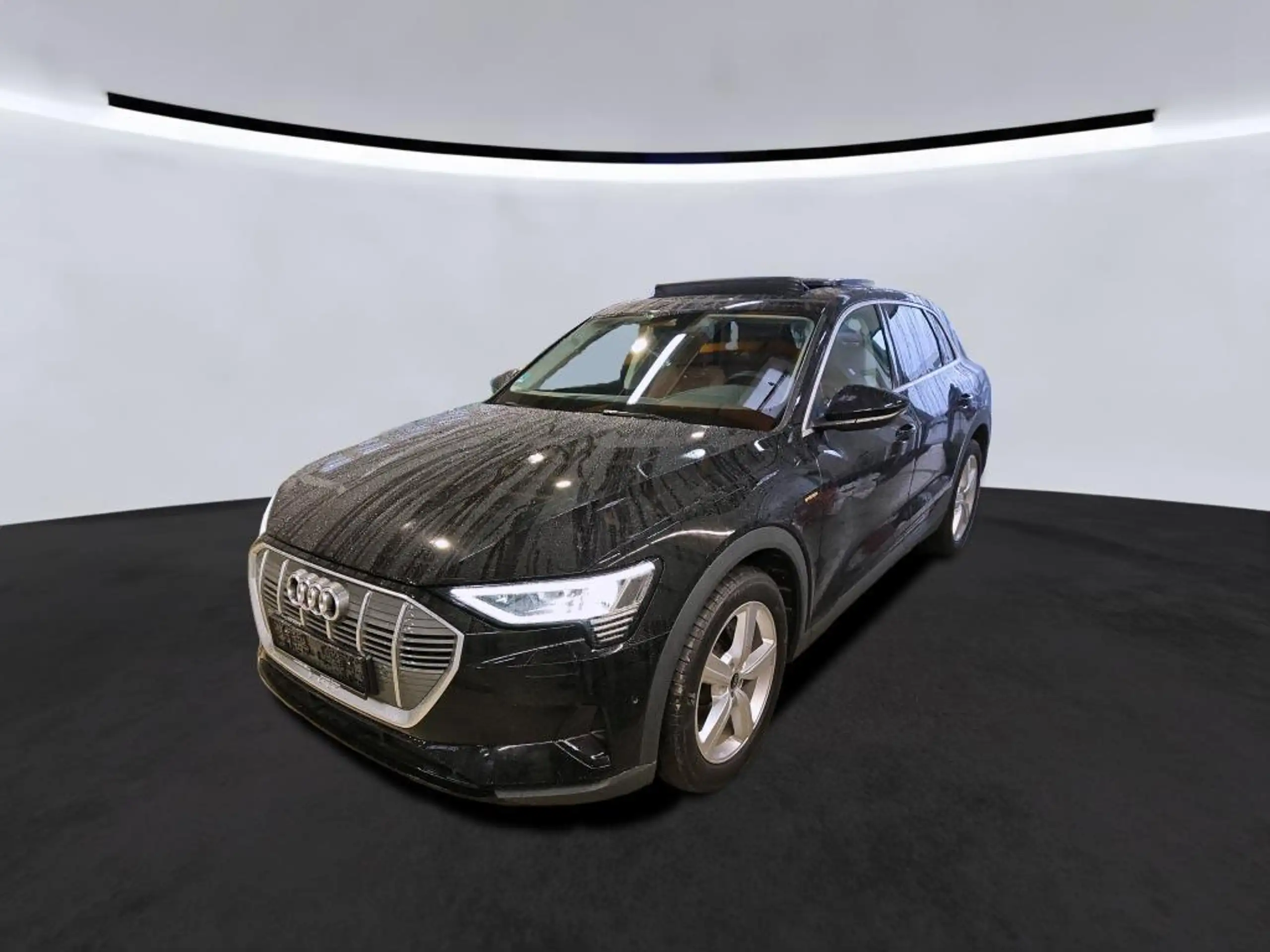 Audi e-tron 2022