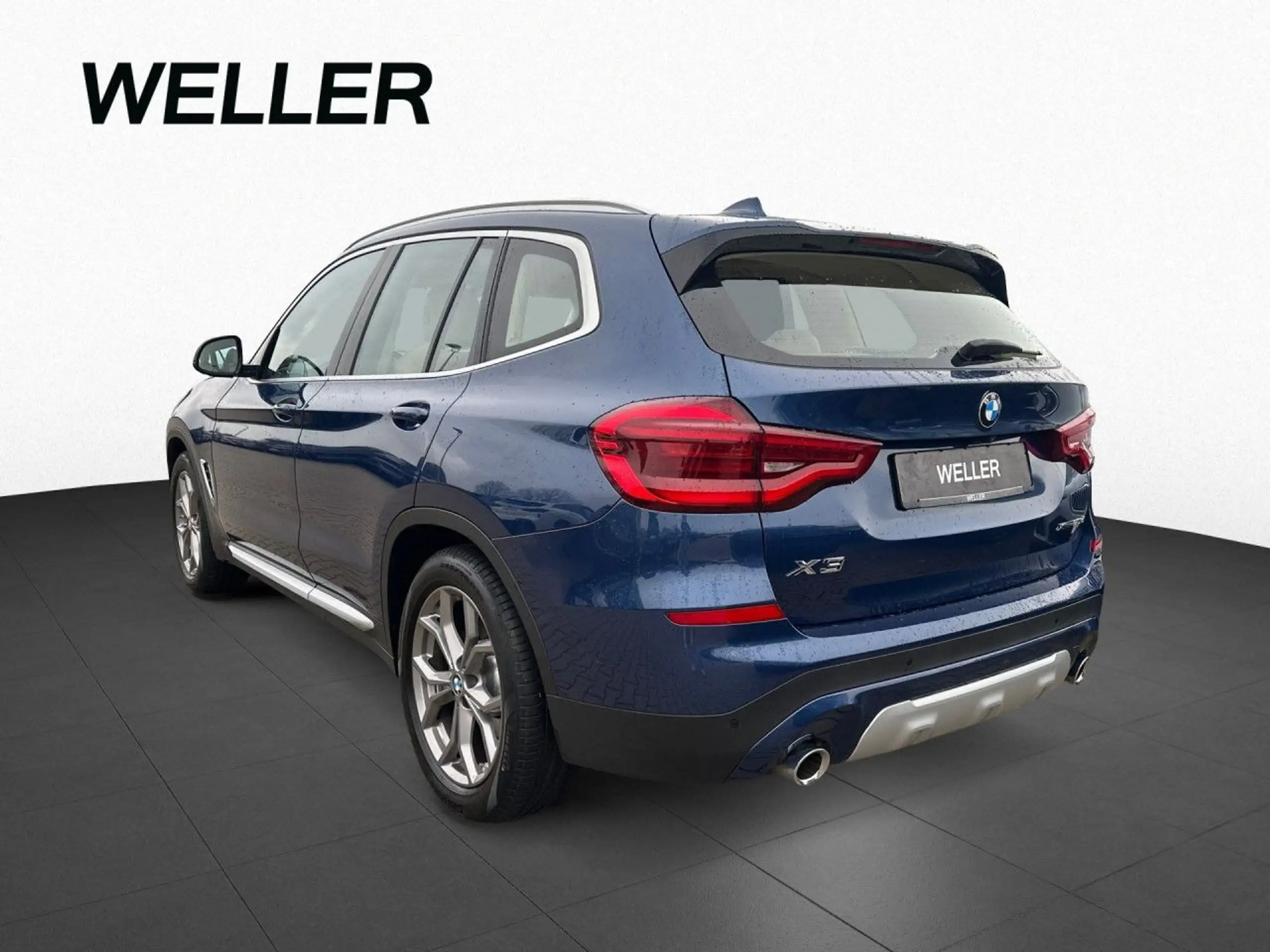 BMW - X3