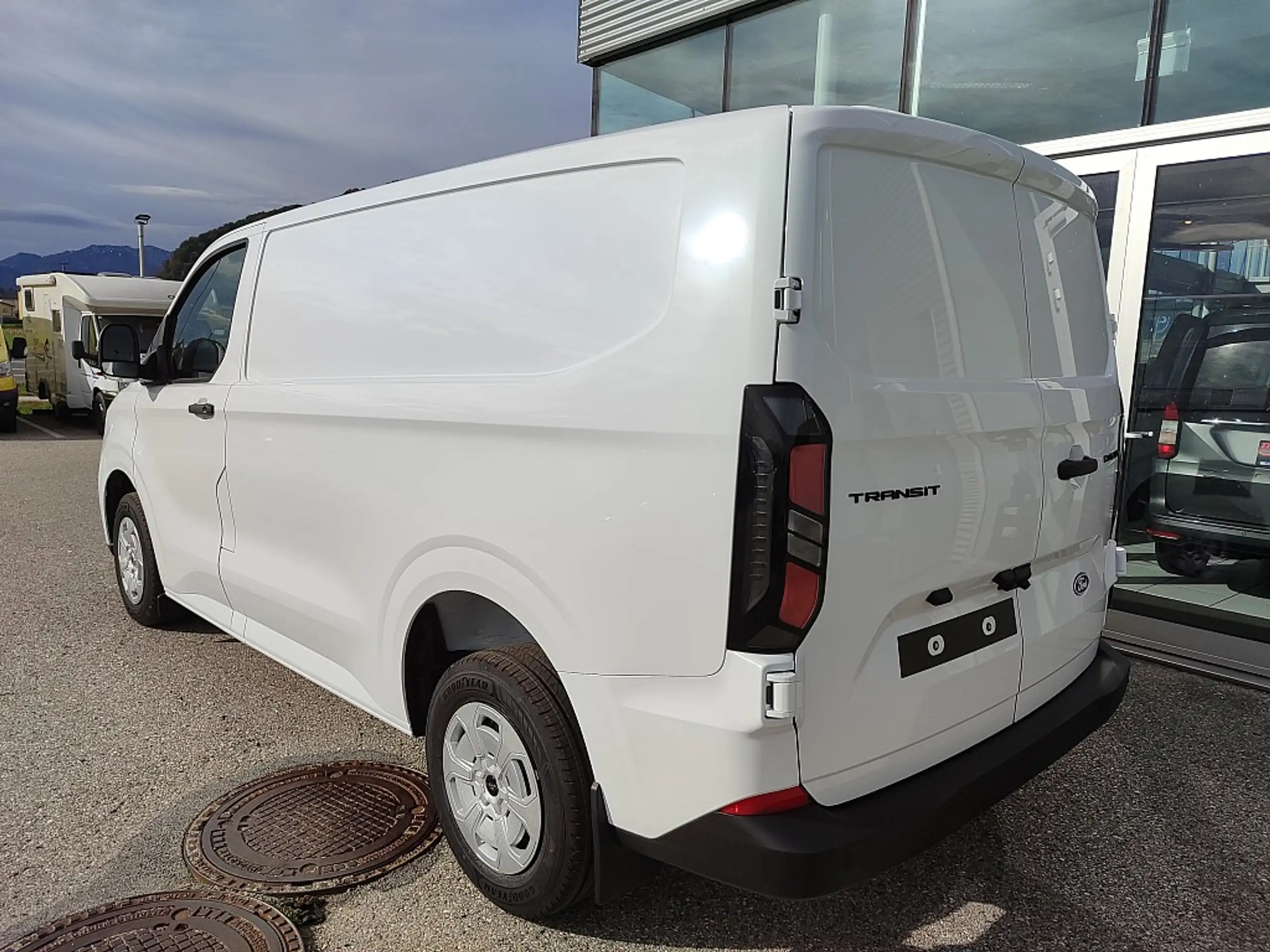 Ford - Transit Custom