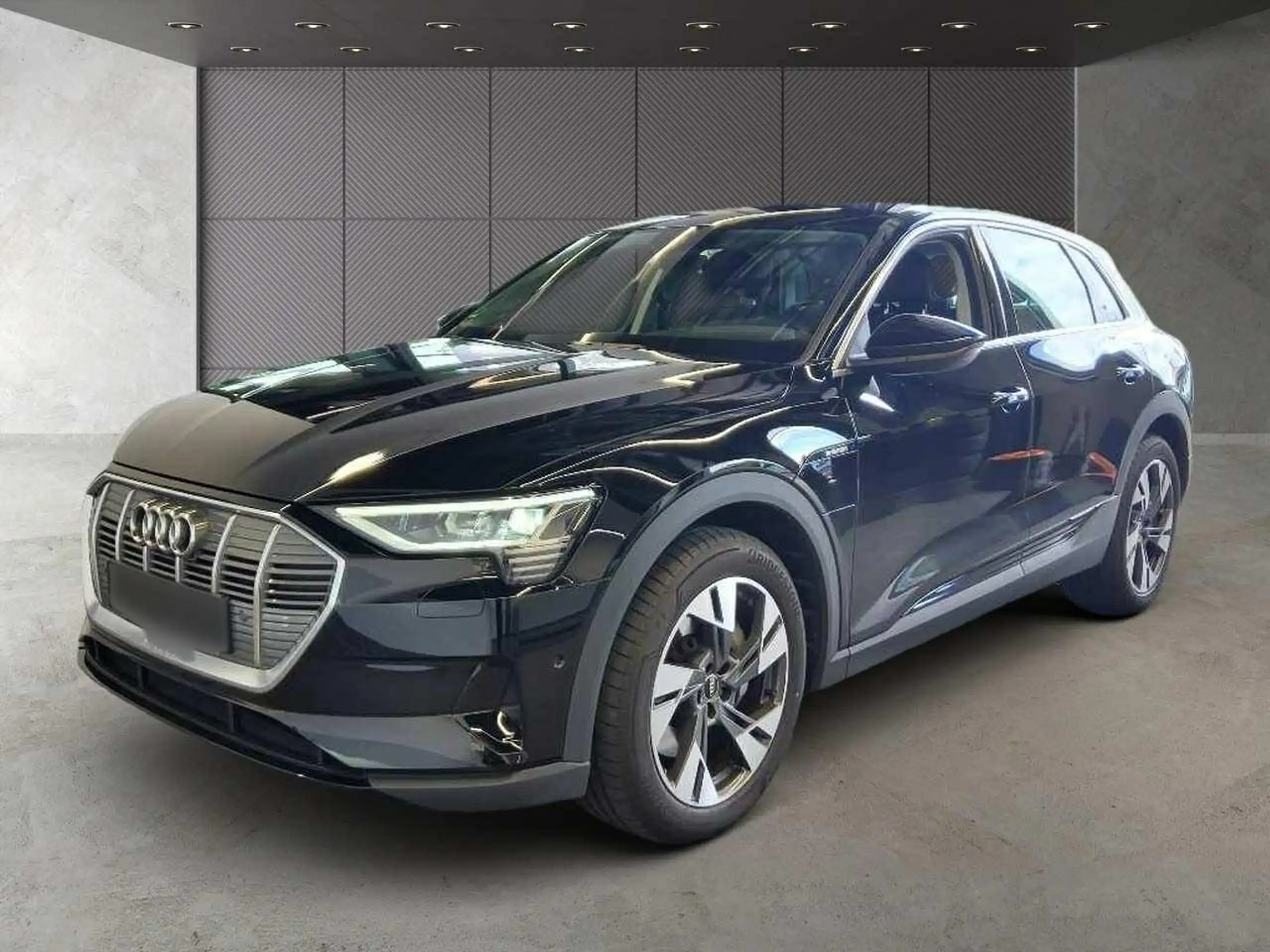 Audi e-tron 2022