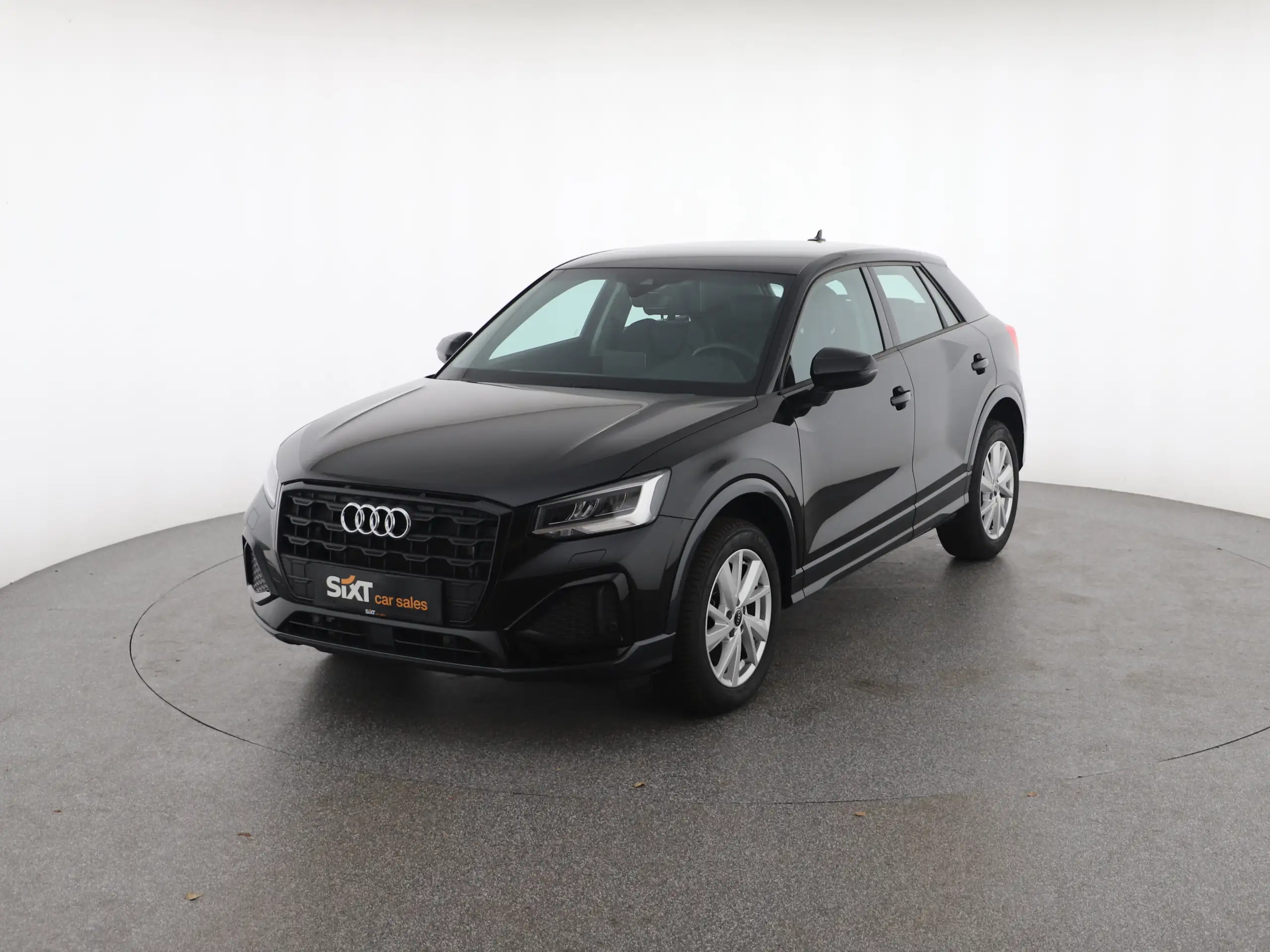 Audi - Q2