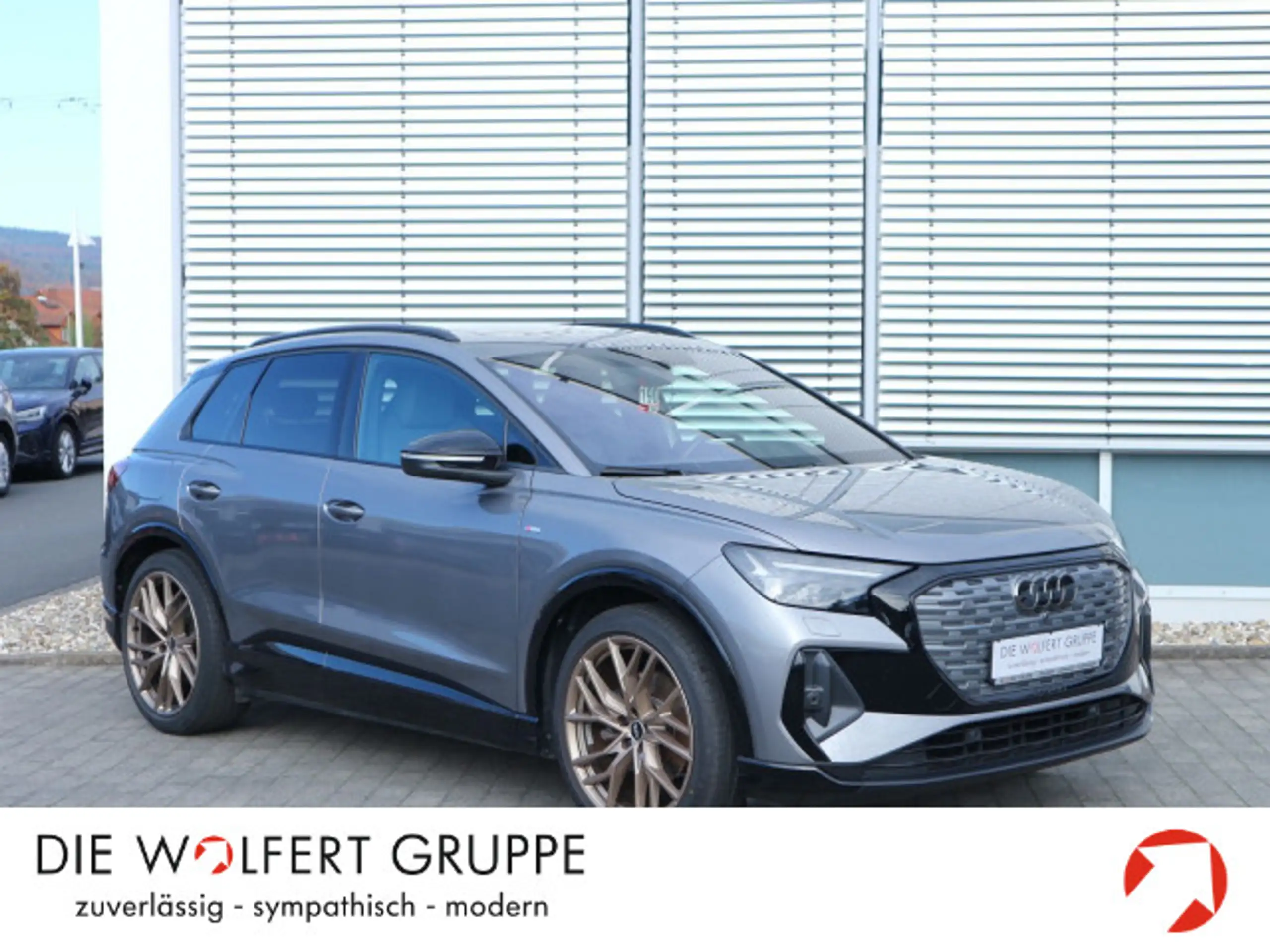 Audi - Q4 e-tron