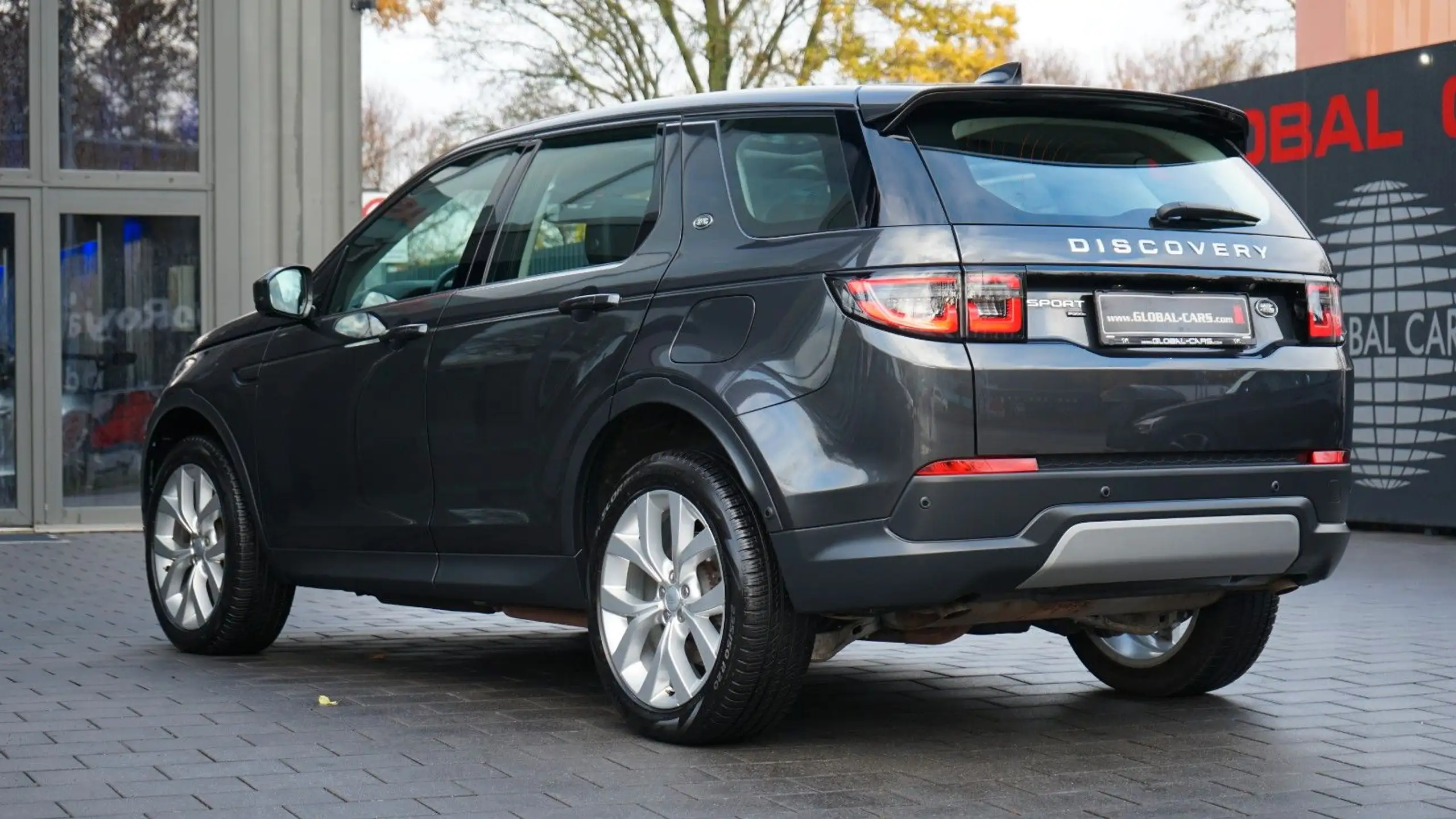 Land Rover - Discovery Sport