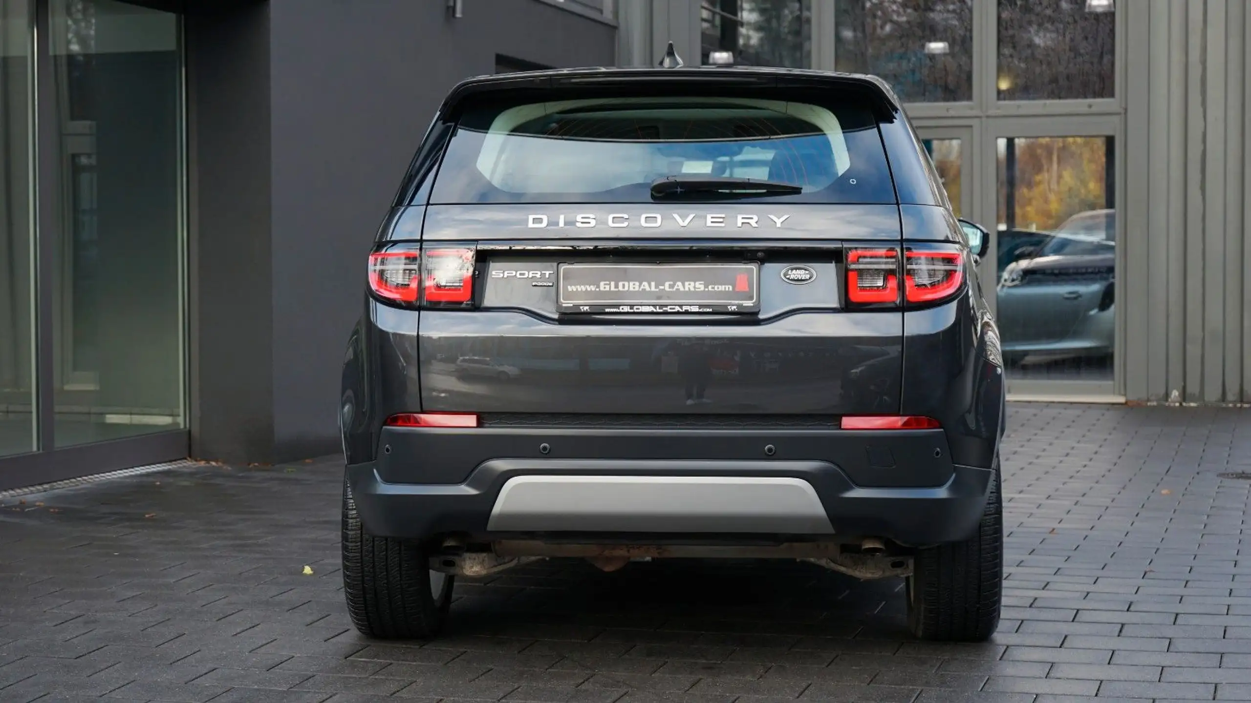 Land Rover - Discovery Sport