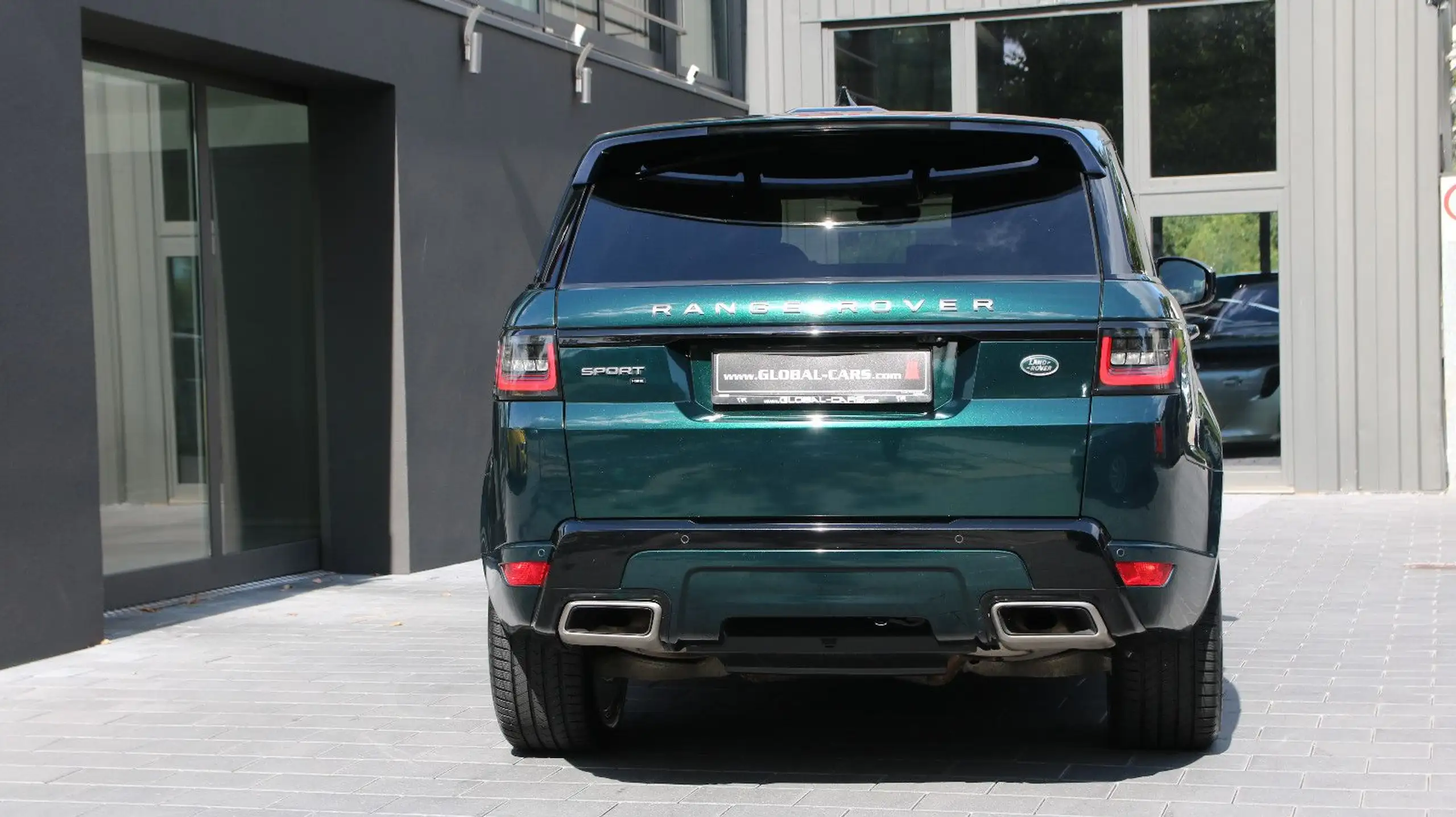 Land Rover - Range Rover Sport