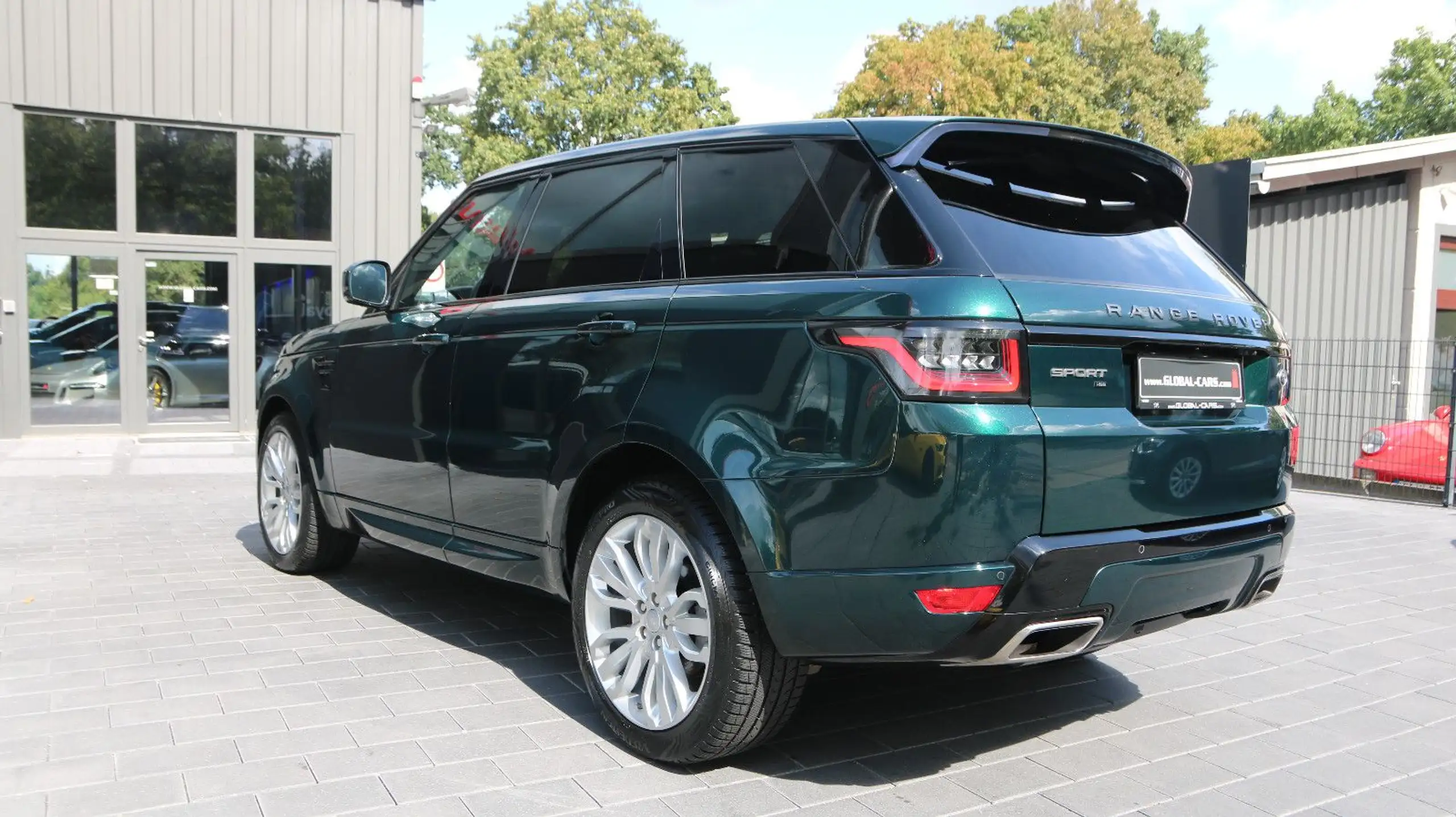 Land Rover - Range Rover Sport