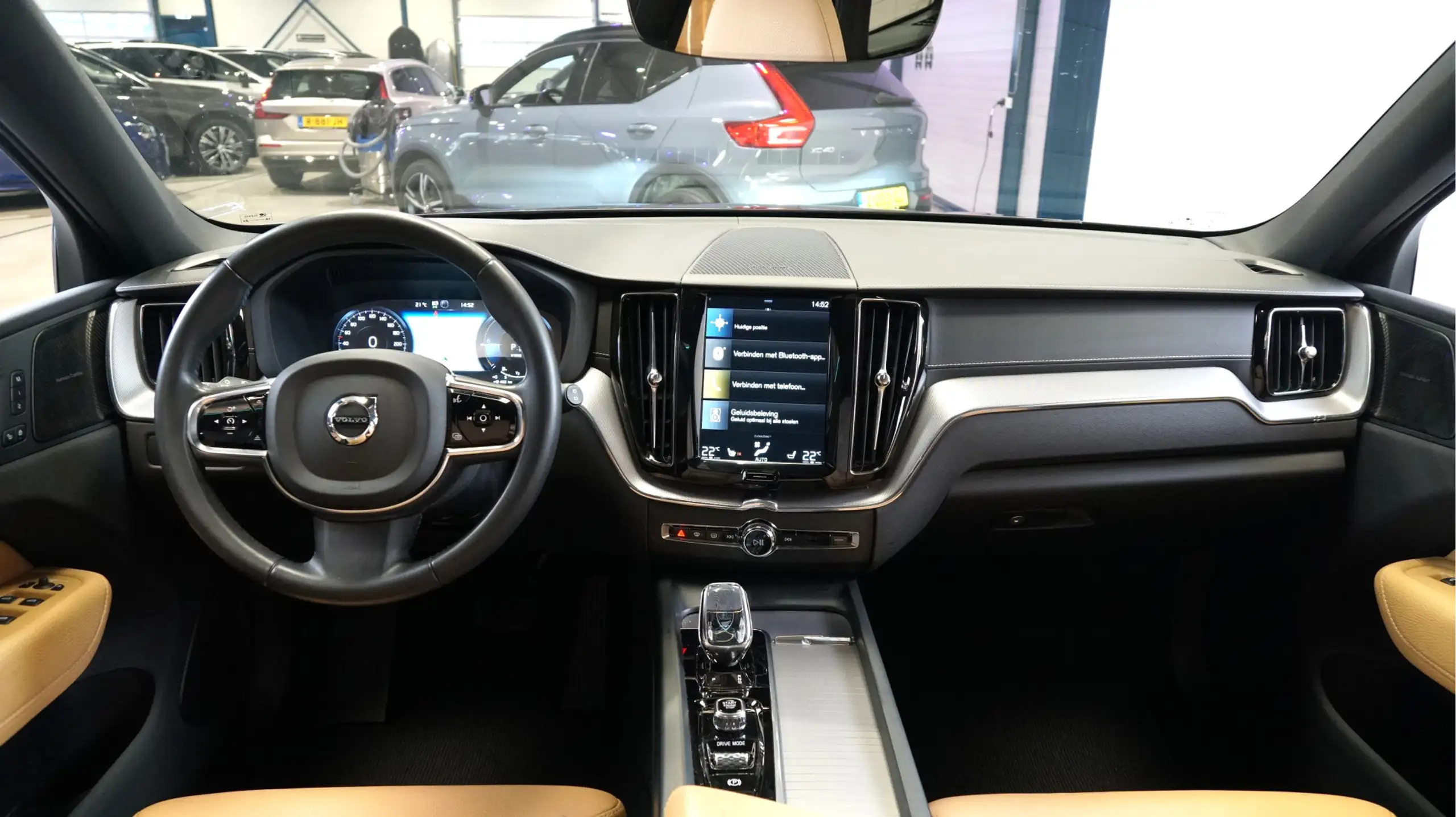 Volvo - XC60